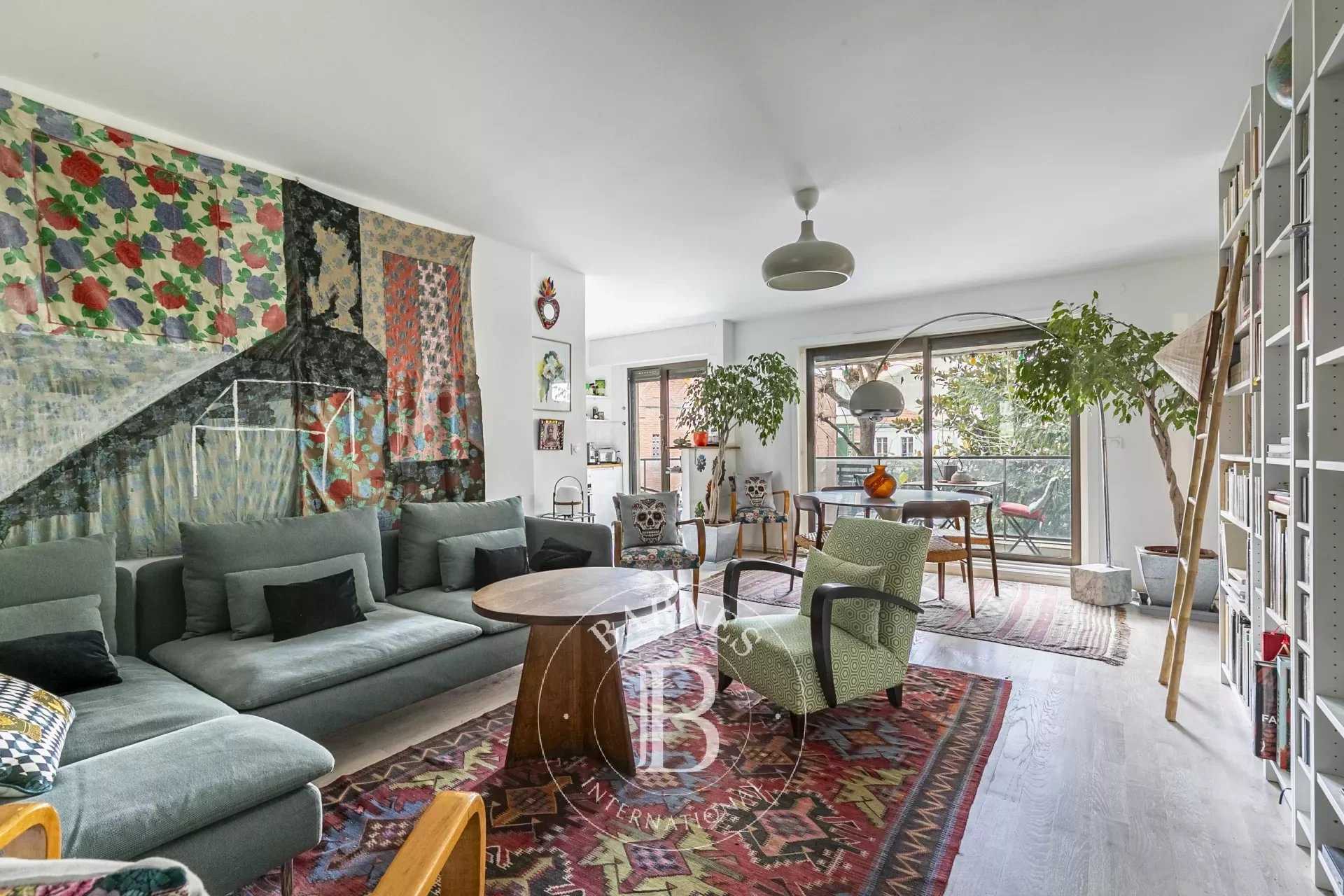 Appartement Paris 75015  -  ref 83701004 (picture 1)