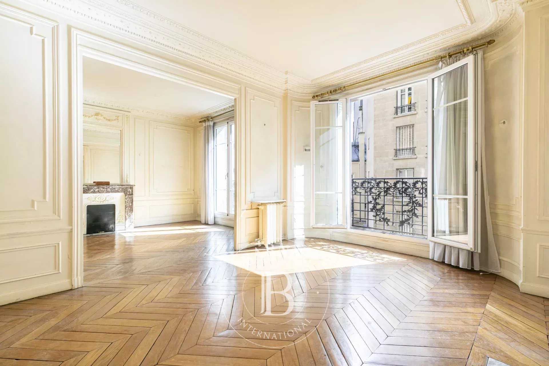 Appartement Paris 75015  -  ref 85962699 (picture 1)