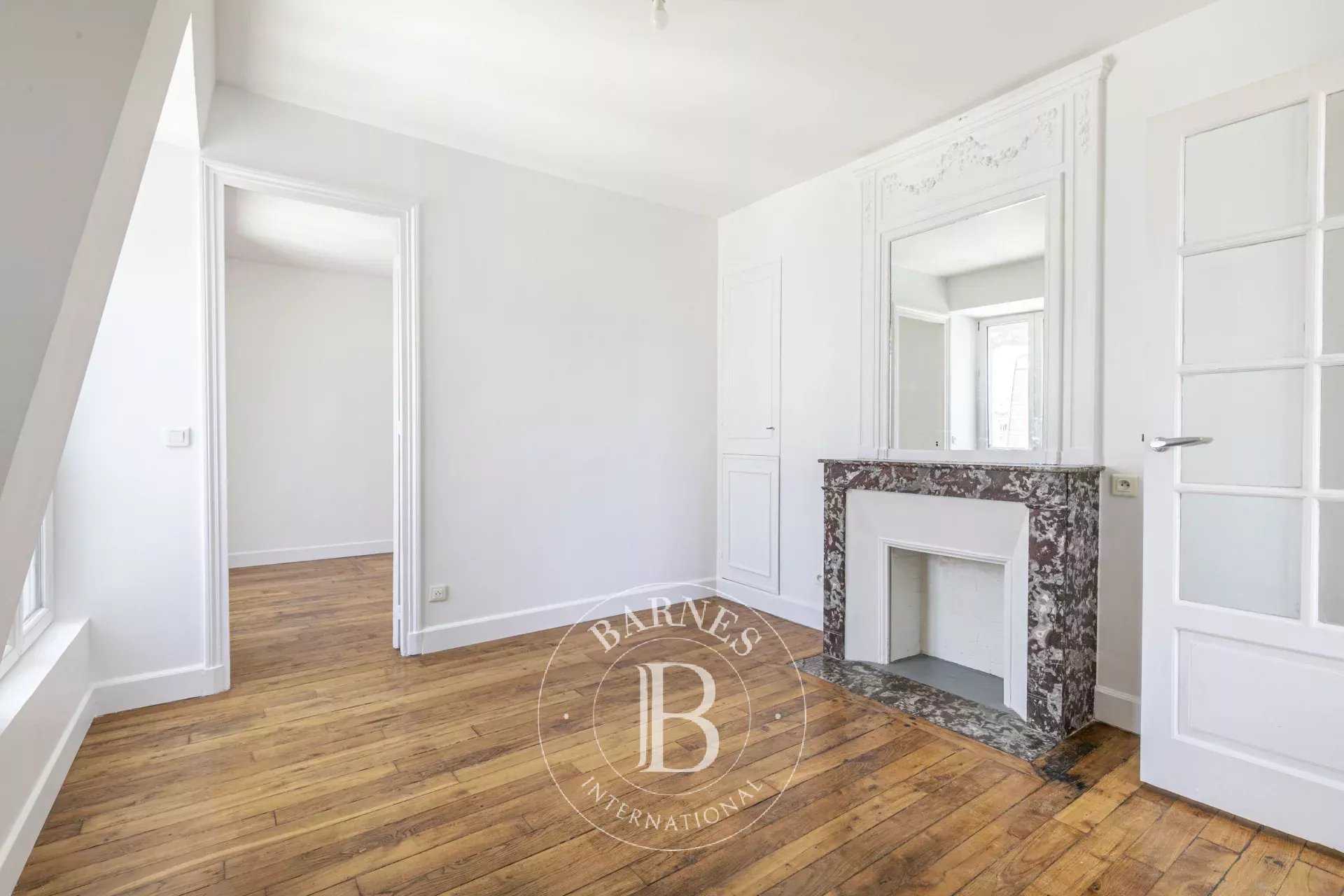 Appartement Paris 75015  -  ref 85942157 (picture 3)