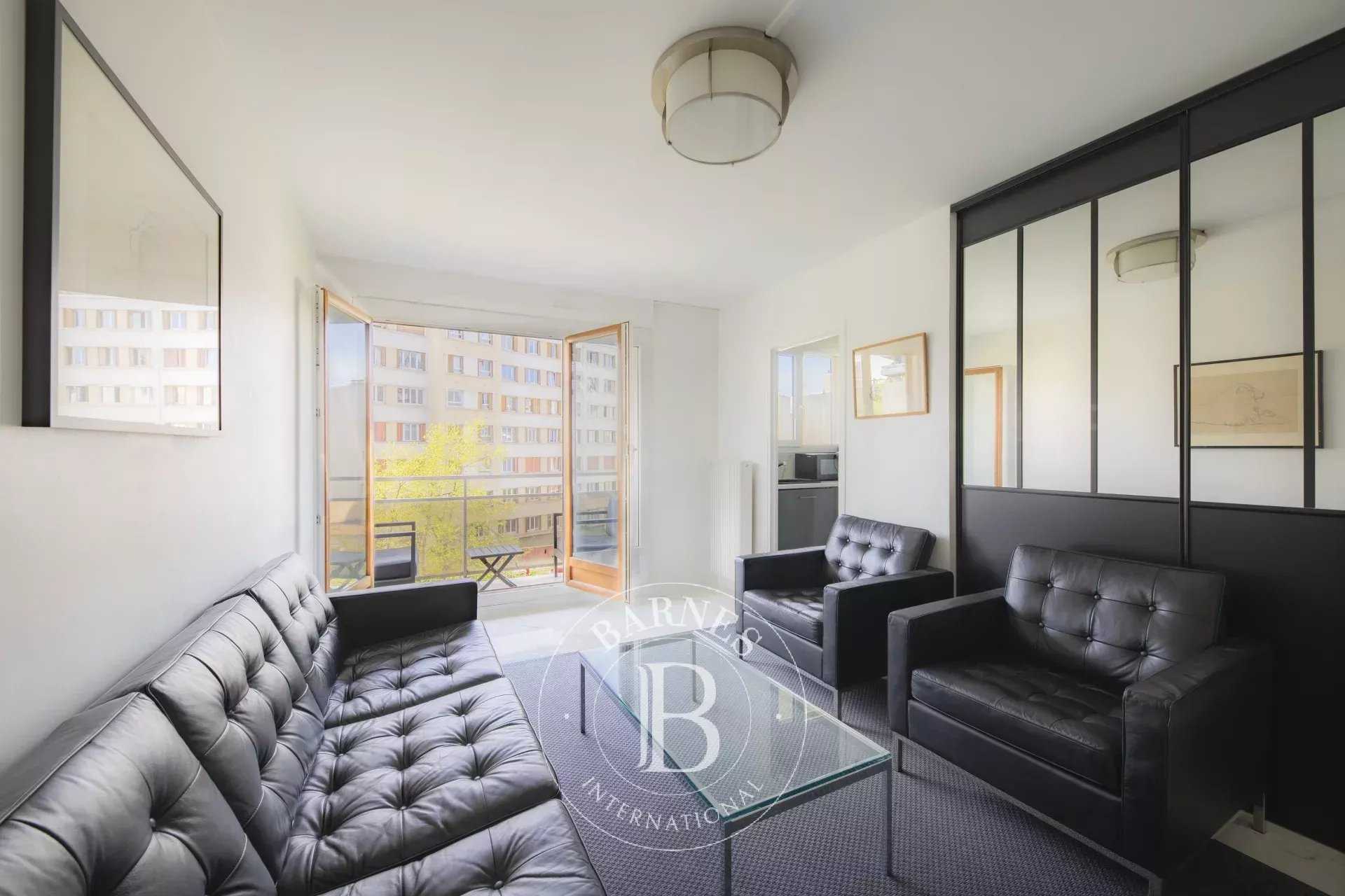 Appartement Paris 75015  -  ref 85799084 (picture 1)