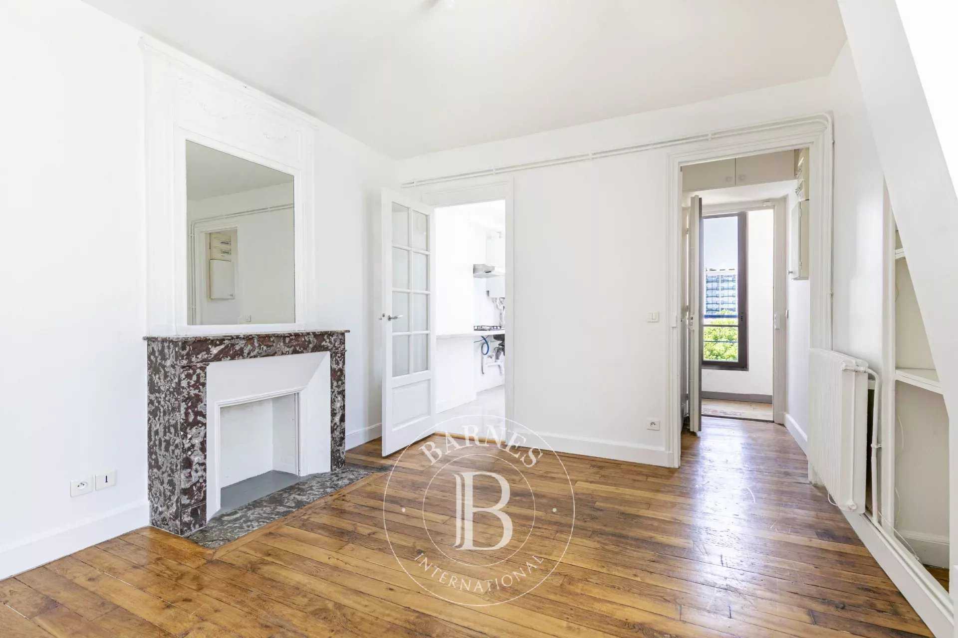 Appartement Paris 75015  -  ref 85942157 (picture 2)