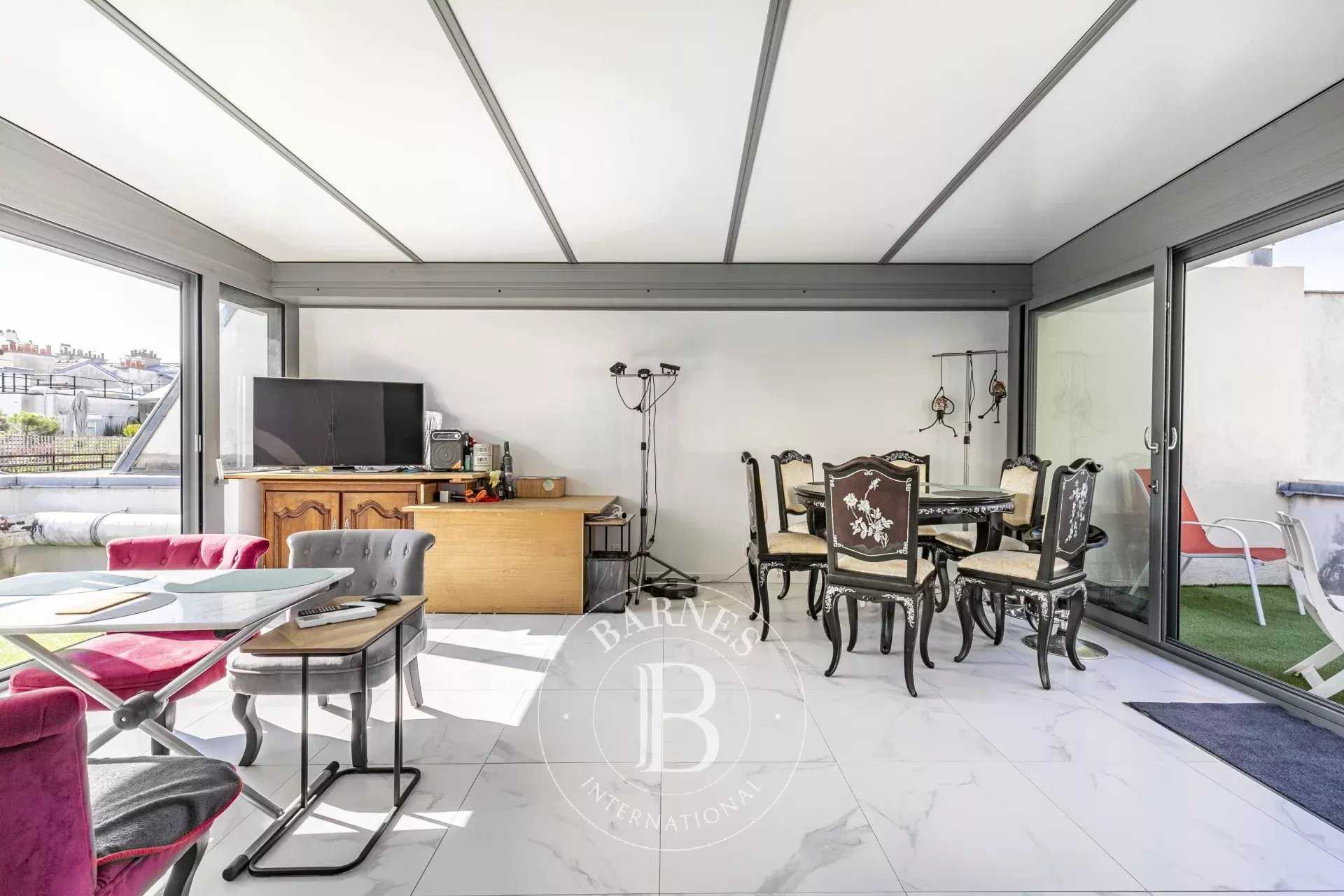 Appartement Paris 75015  -  ref 86832003 (picture 2)