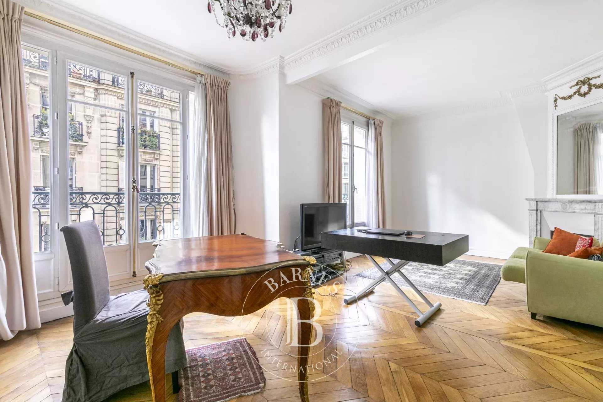 Appartement Paris 75015  -  ref 85777346 (picture 1)