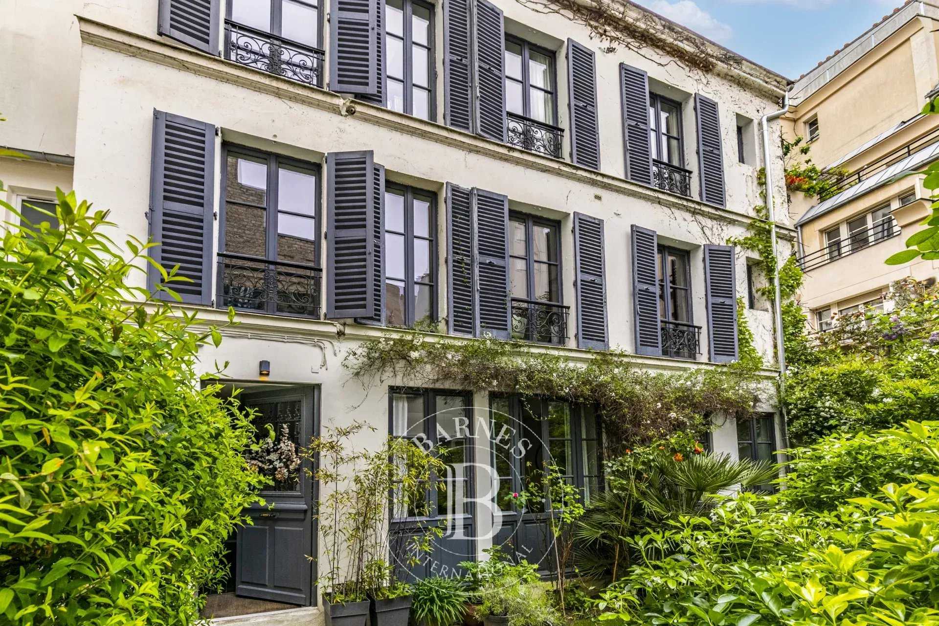 Maison Paris 75015  -  ref 85863355 (picture 1)