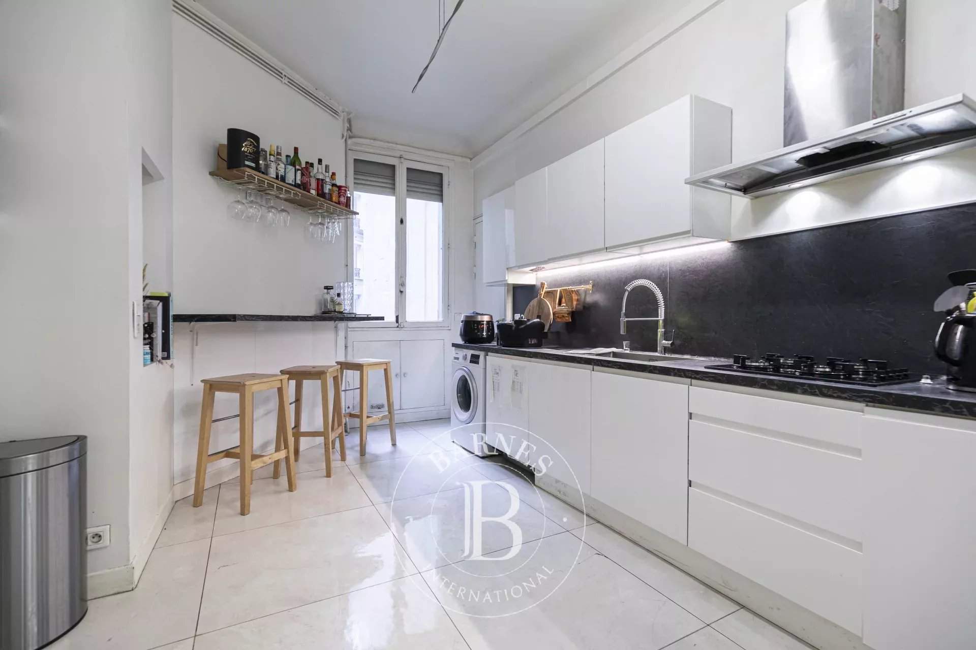 Paris  - Apartment 3 Bedrooms - picture 9
