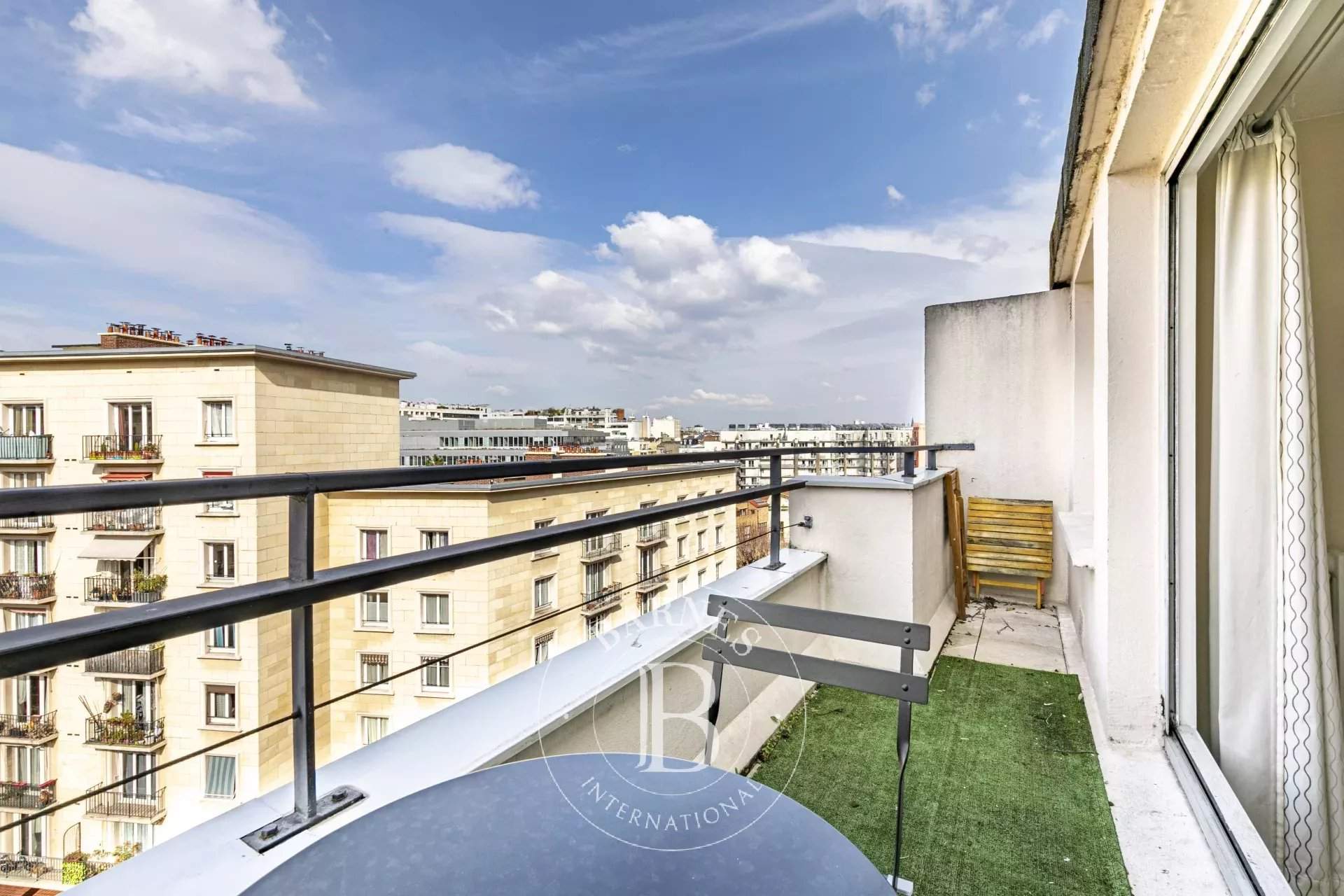 Paris  - Apartment  - picture 6