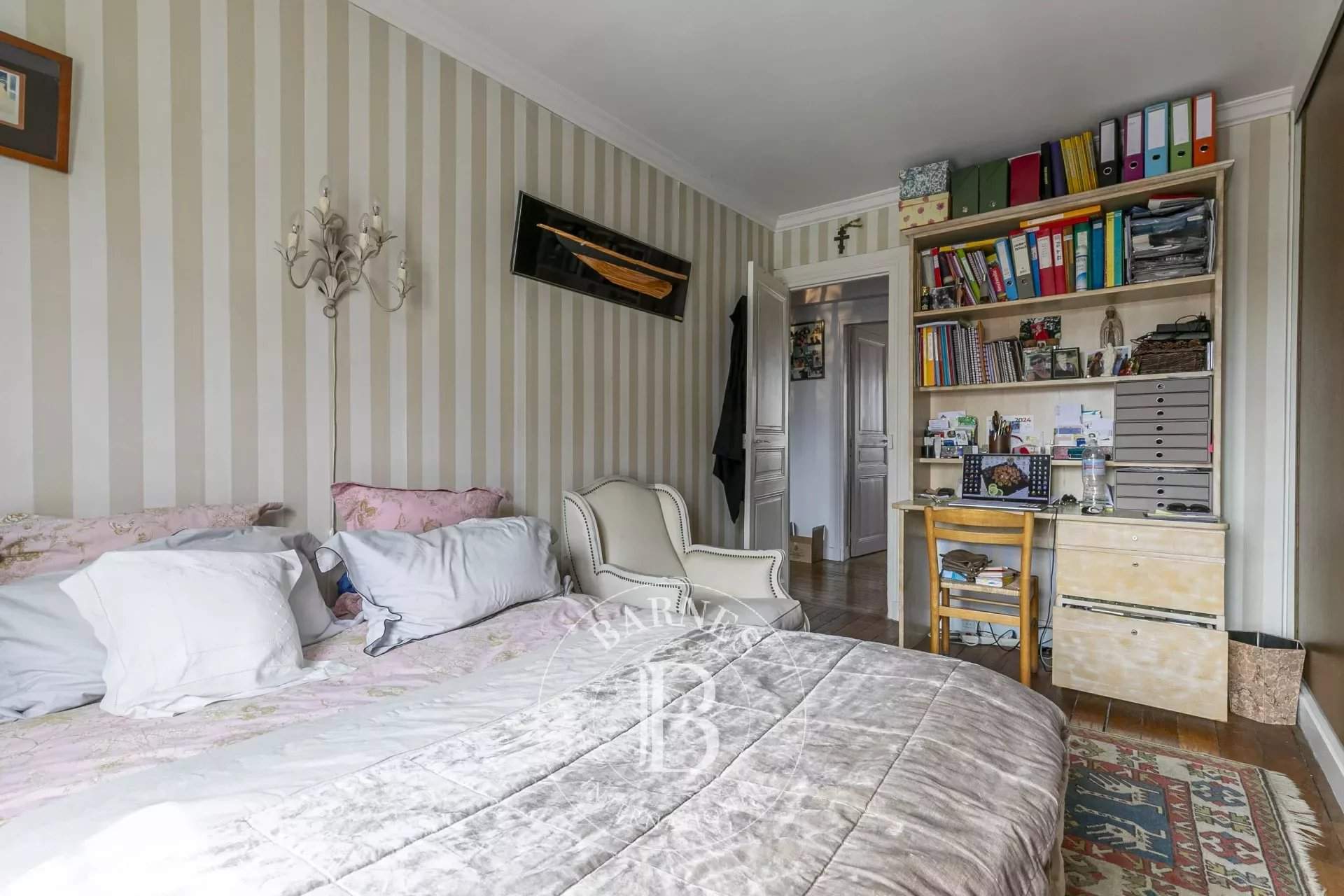 Paris  - Apartment 2 Bedrooms - picture 10