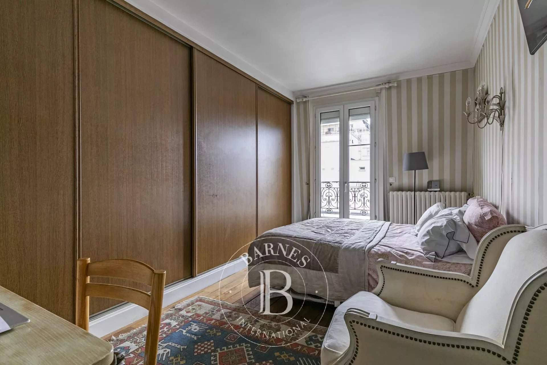 Paris  - Apartment 2 Bedrooms - picture 8