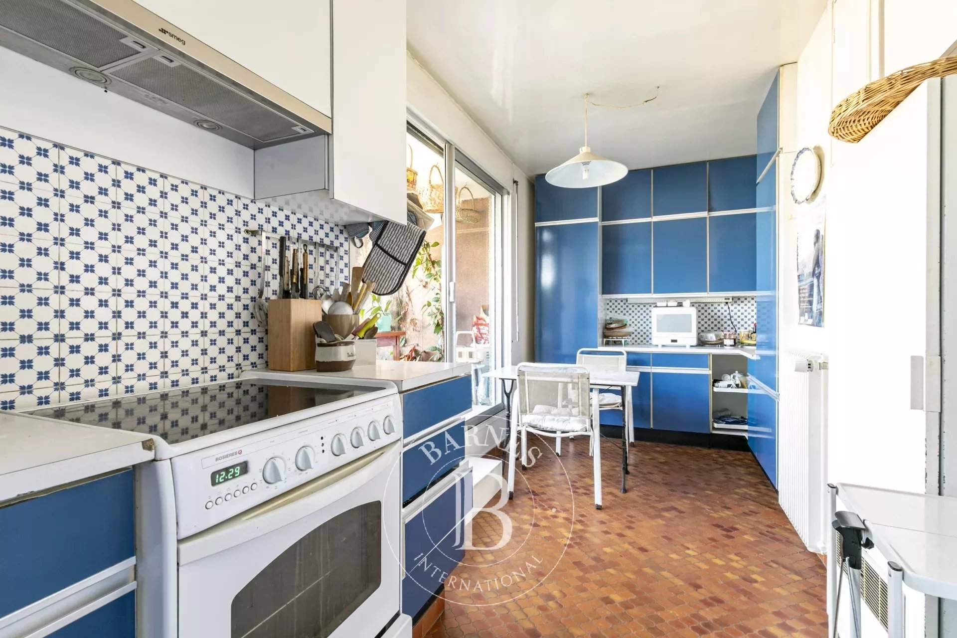 Paris  - Apartment 4 Bedrooms - picture 8