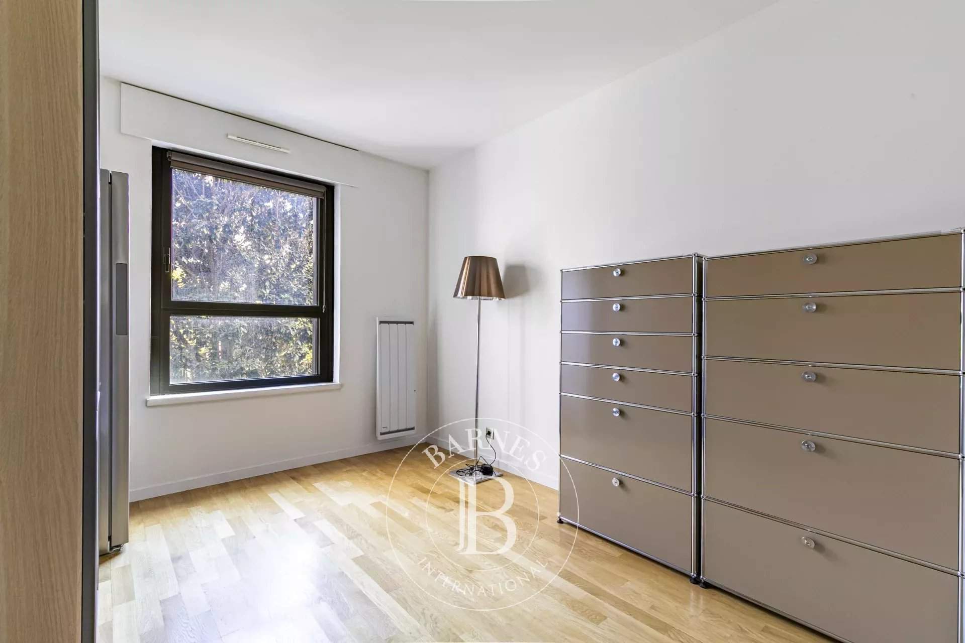 Paris  - Apartment 3 Bedrooms - picture 9