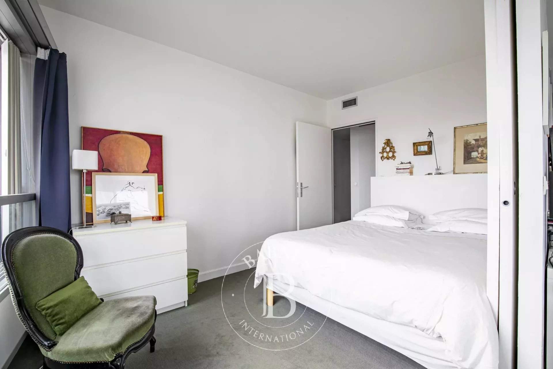 Paris  - Apartment 3 Bedrooms - picture 6