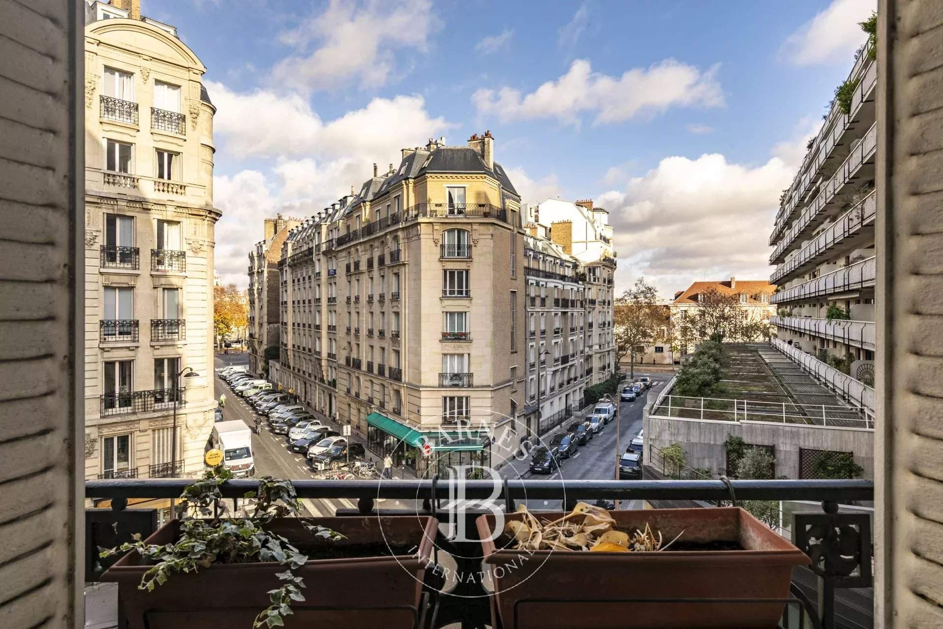 Paris  - Appartement 5 Pièces 3 Chambres - picture 8