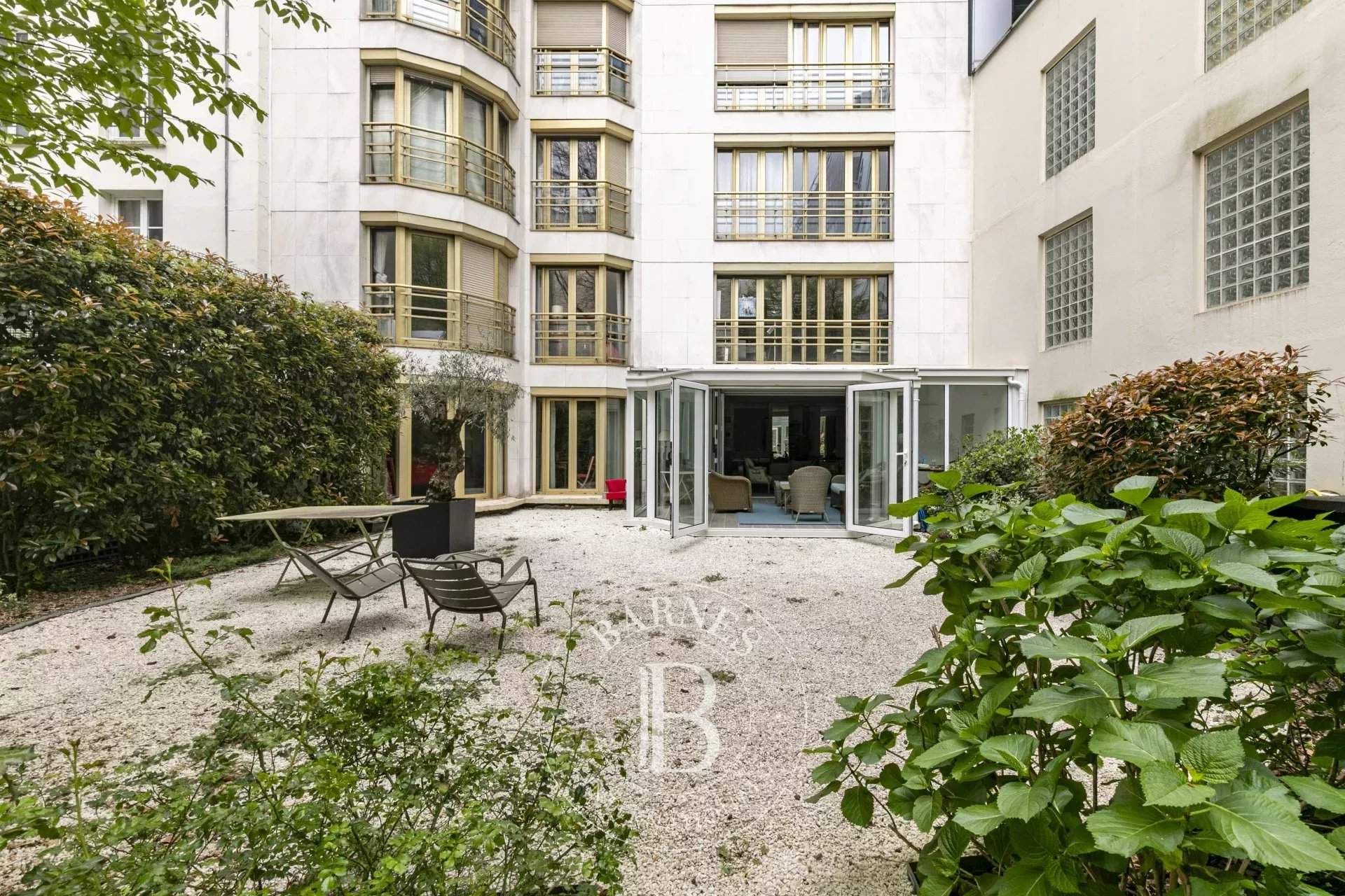 Paris  - Appartement 4 Pi&egrave;ces 2 Chambres - picture 18