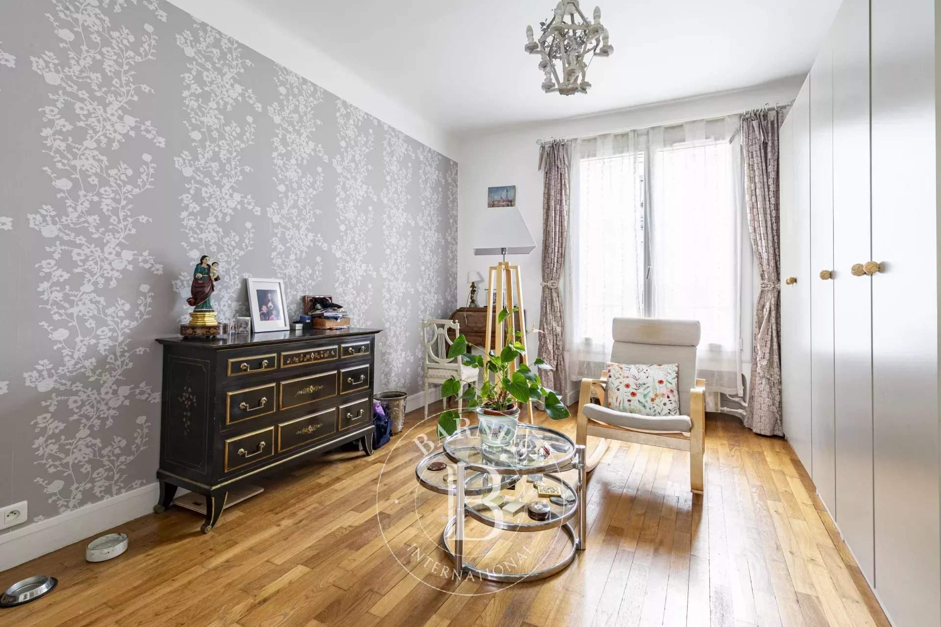 Paris  - Maison 7 Pièces 3 Chambres - picture 14