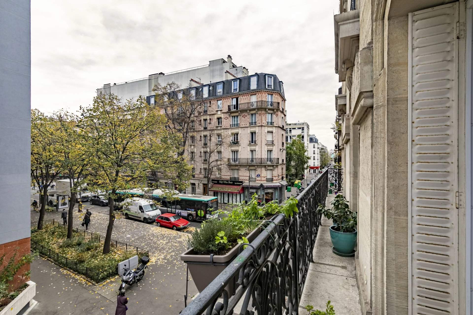 Paris  - Appartement 4 Pi&egrave;ces 2 Chambres - picture 13