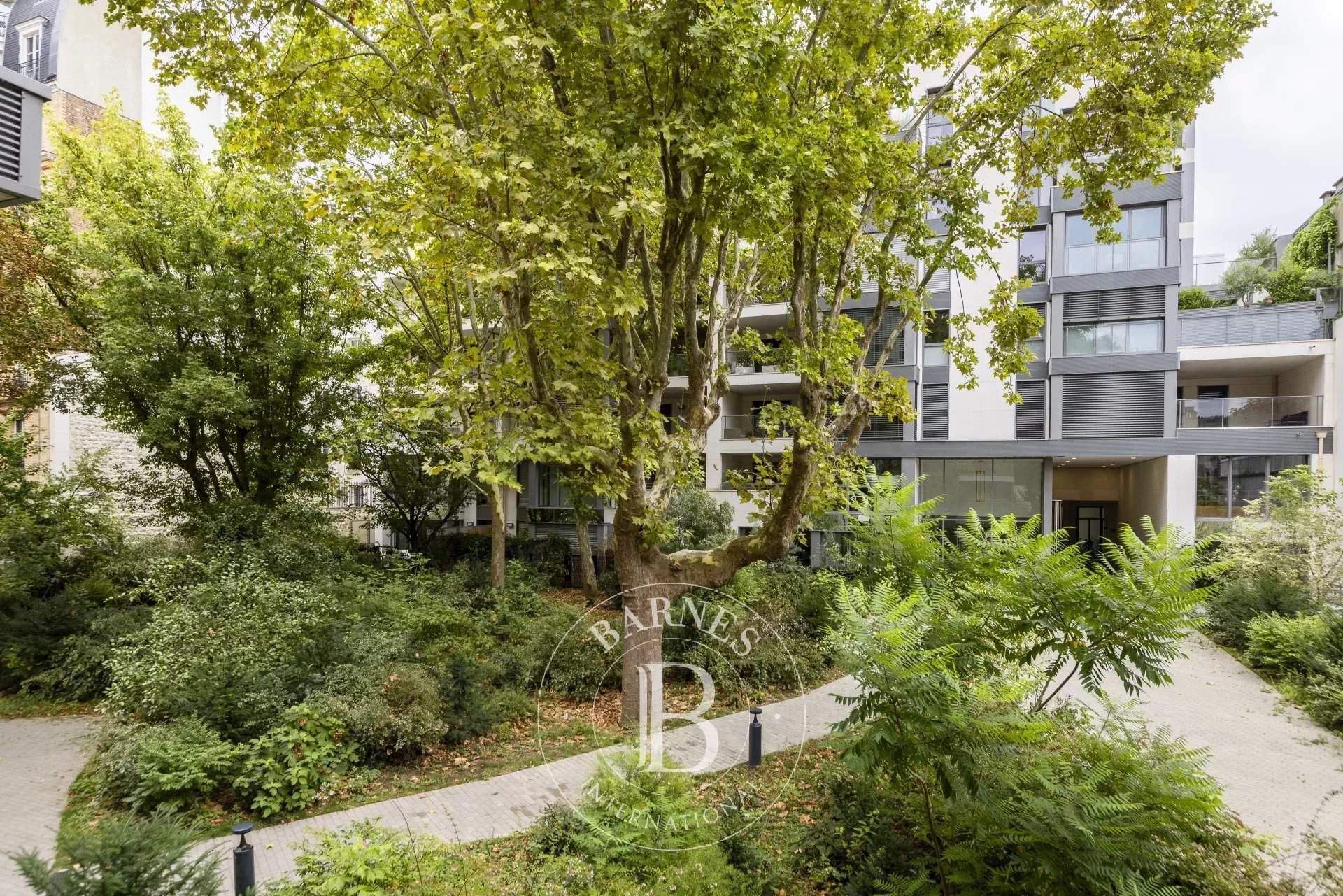 Paris  - Apartment 3 Bedrooms - picture 16
