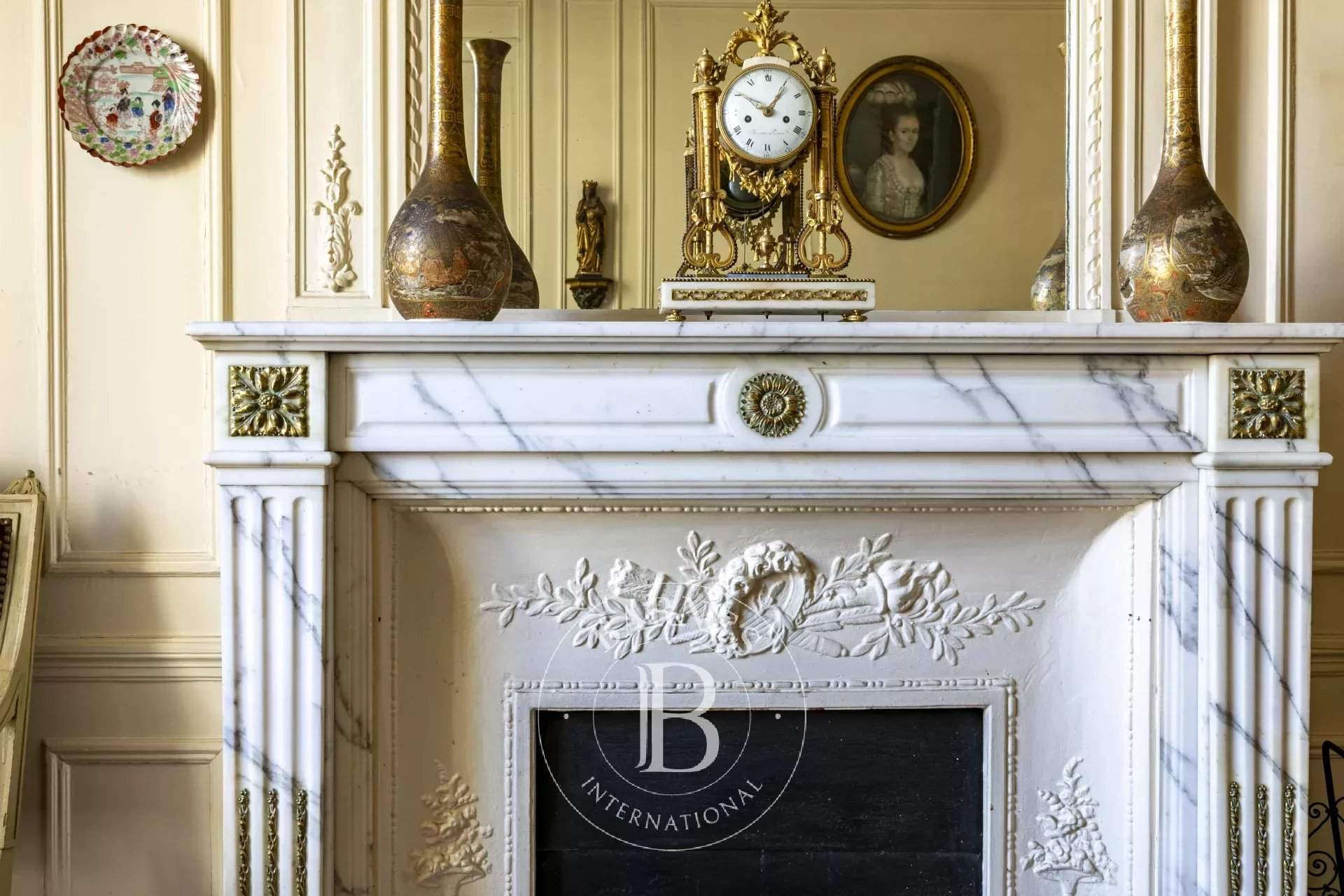 Paris  - Appartement 4 Pi&egrave;ces 2 Chambres - picture 3