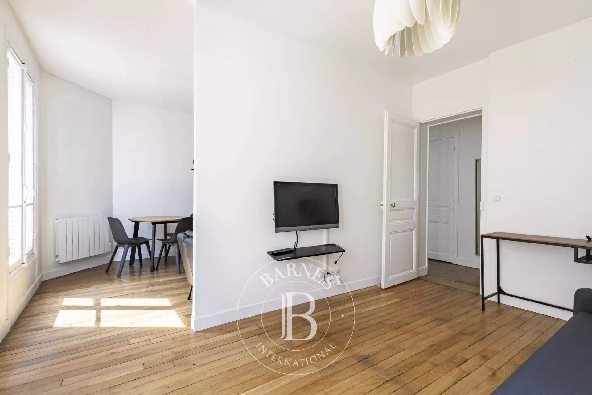 Paris  - Appartement 2 Pi&egrave;ces, 1 Chambre - picture 4