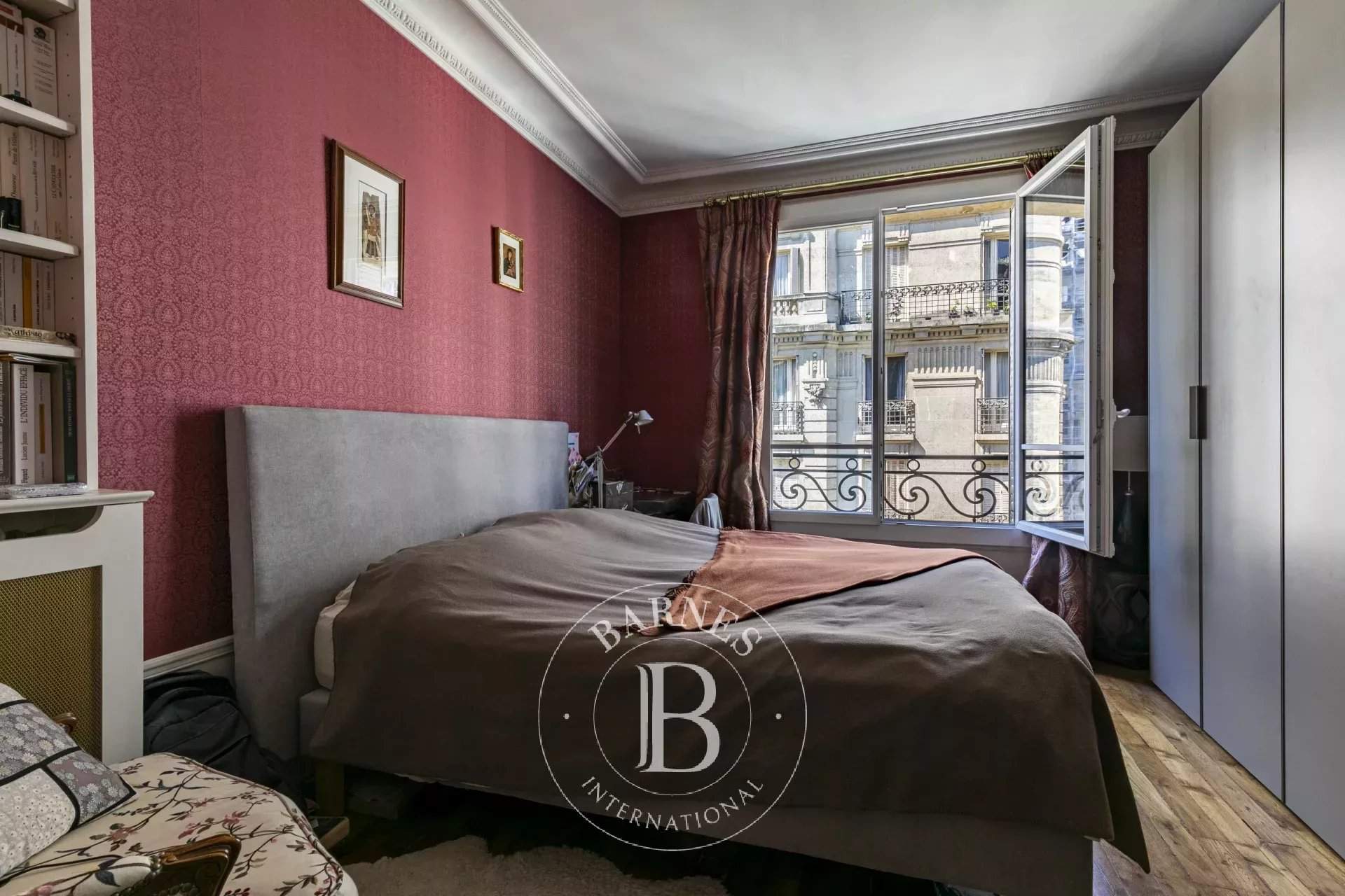 Paris  - Apartment 4 Bedrooms - picture 6