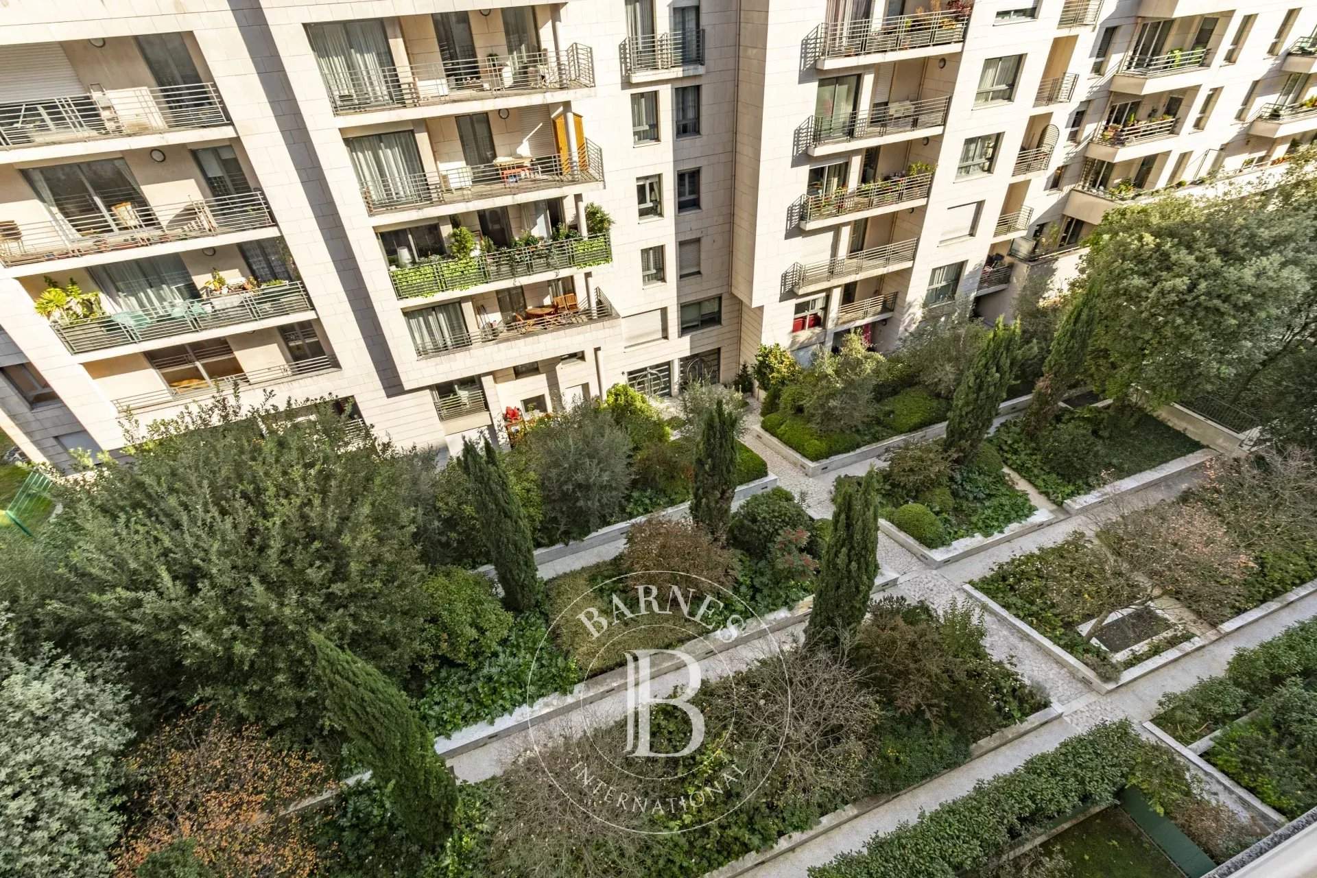 Paris  - Apartment 3 Bedrooms - picture 14