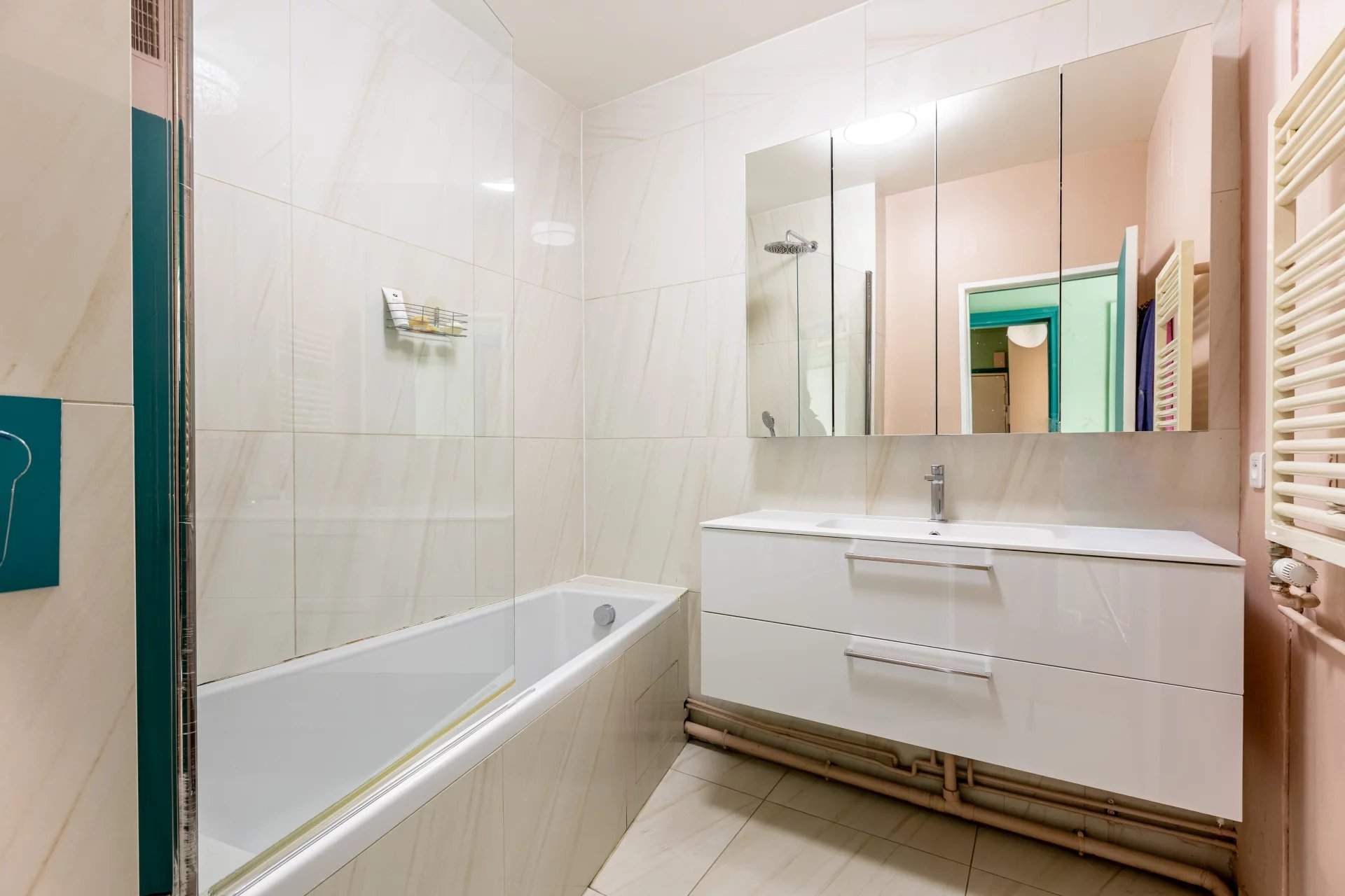 Paris  - Apartment 3 Bedrooms - picture 17
