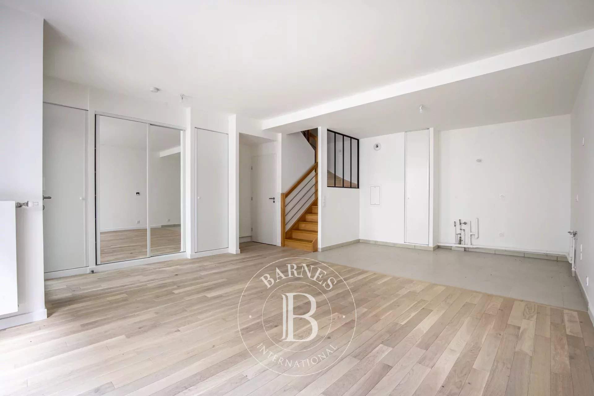 Paris  - Apartment 4 Bedrooms - picture 3