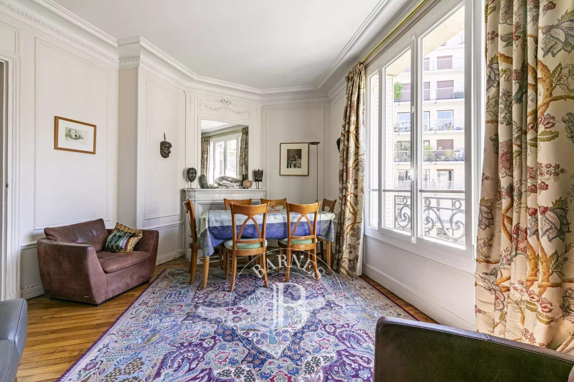Paris  - Apartment 4 Bedrooms - picture 4