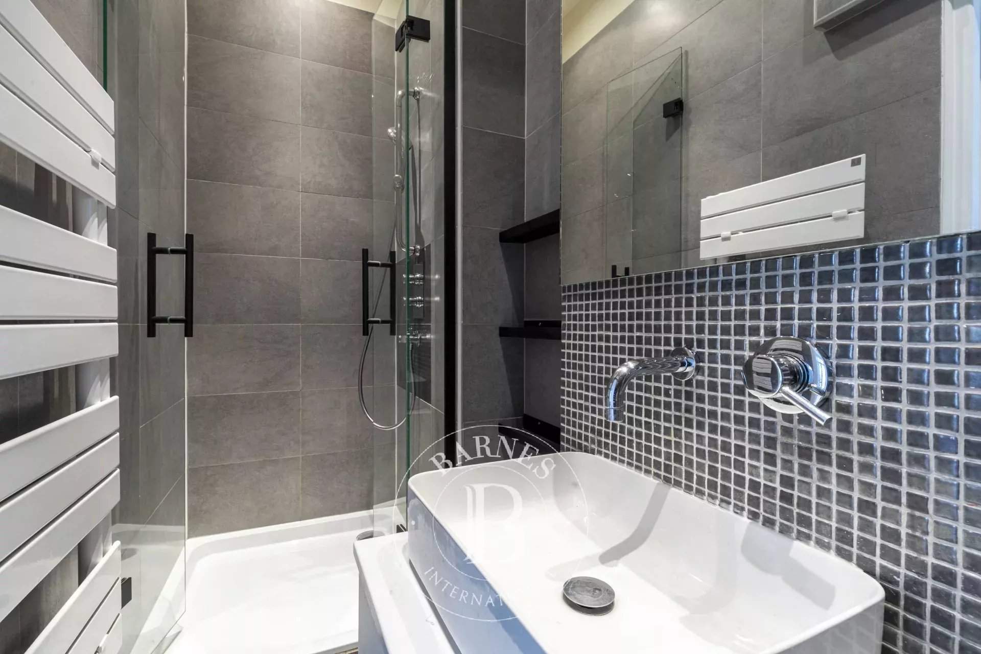 Paris  - Apartment 3 Bedrooms - picture 9