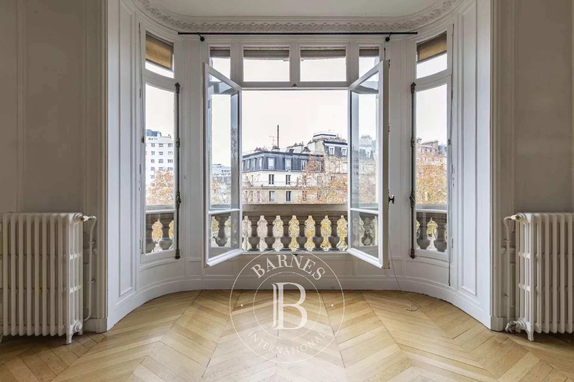 Paris  - Apartment 3 Bedrooms - picture 4