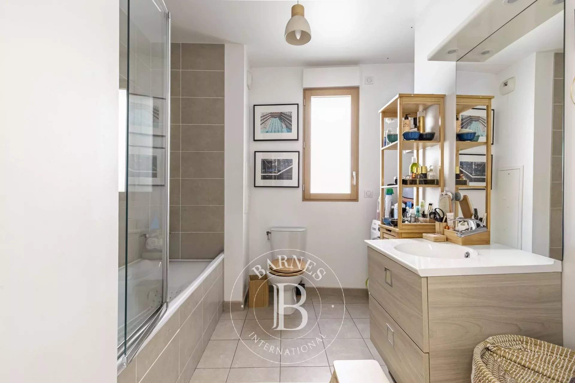 Paris  - Appartement 5 Pi&egrave;ces 3 Chambres - picture 12