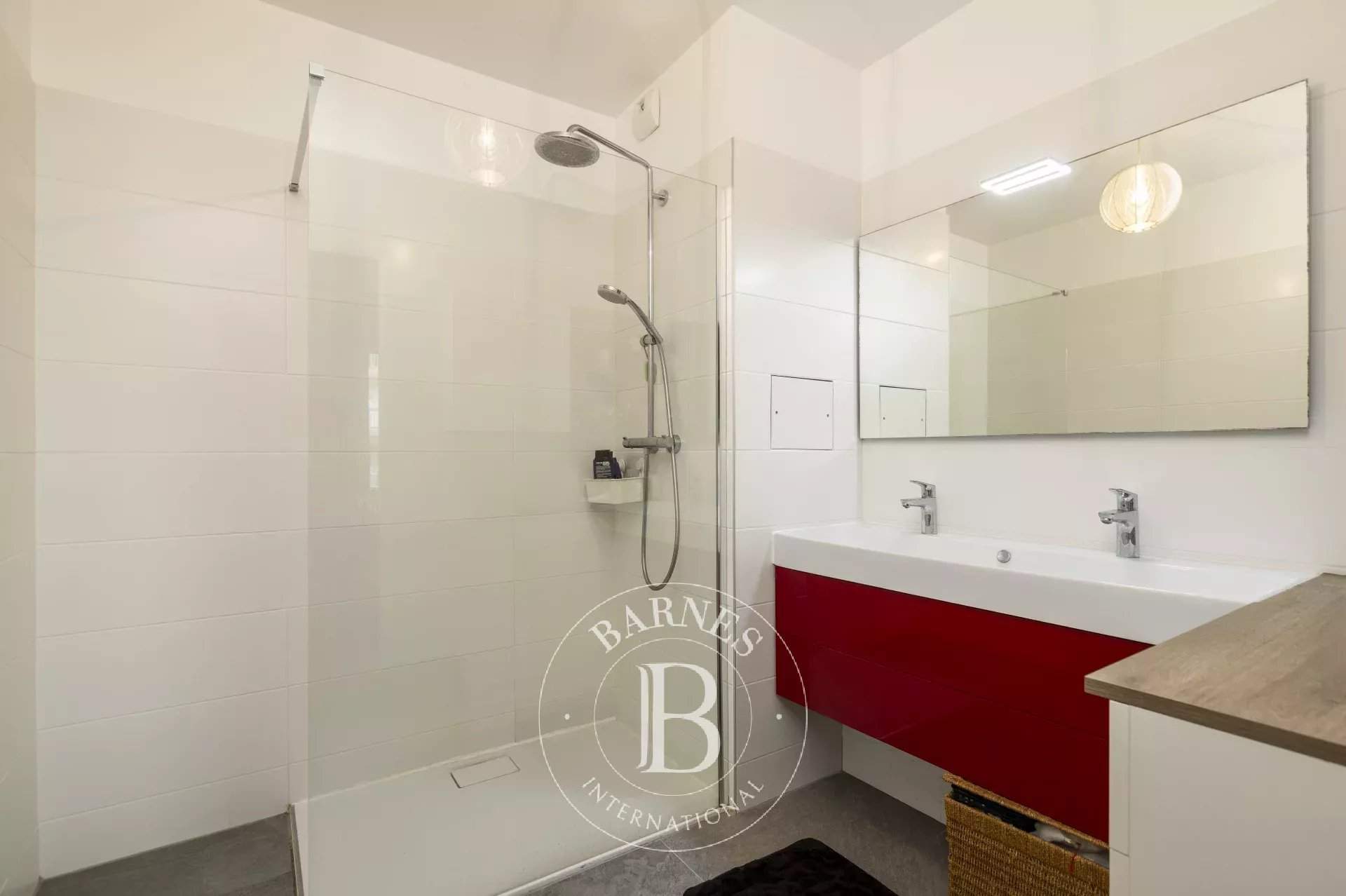 Paris  - Apartment 3 Bedrooms - picture 12