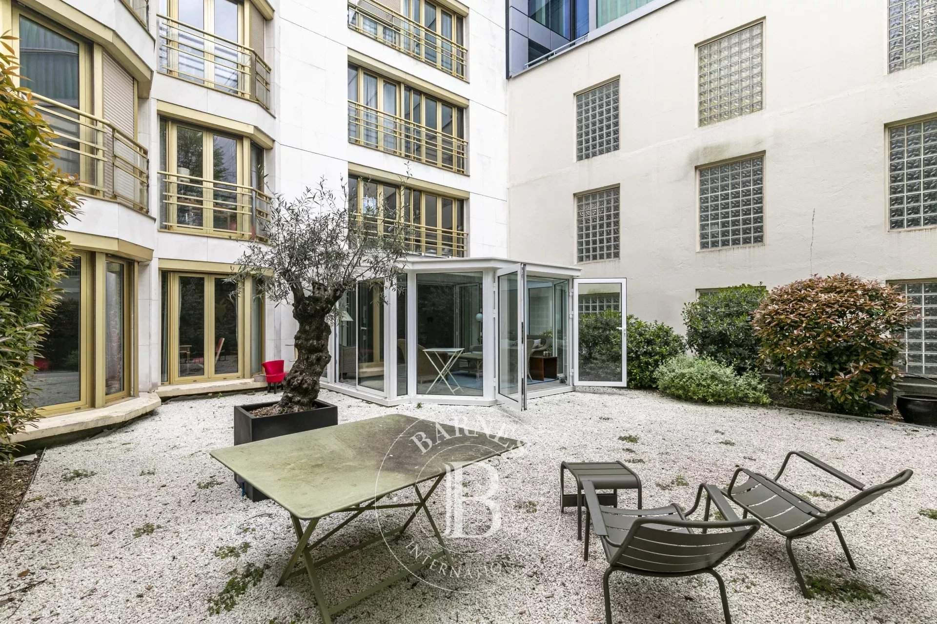 Paris  - Appartement 4 Pi&egrave;ces 2 Chambres - picture 17