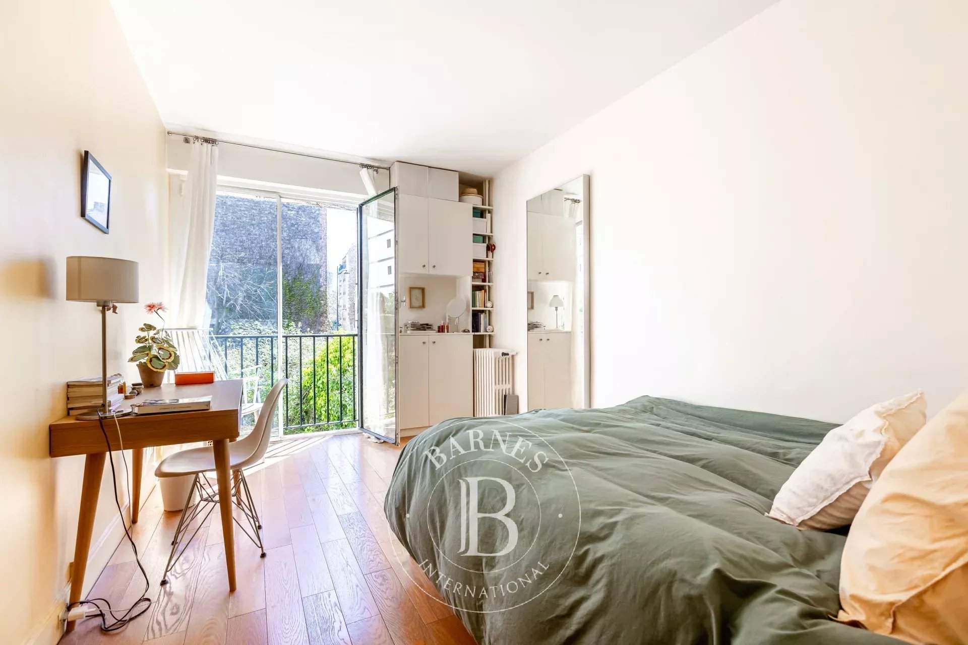 Paris  - Appartement 4 Pi&egrave;ces 2 Chambres - picture 7