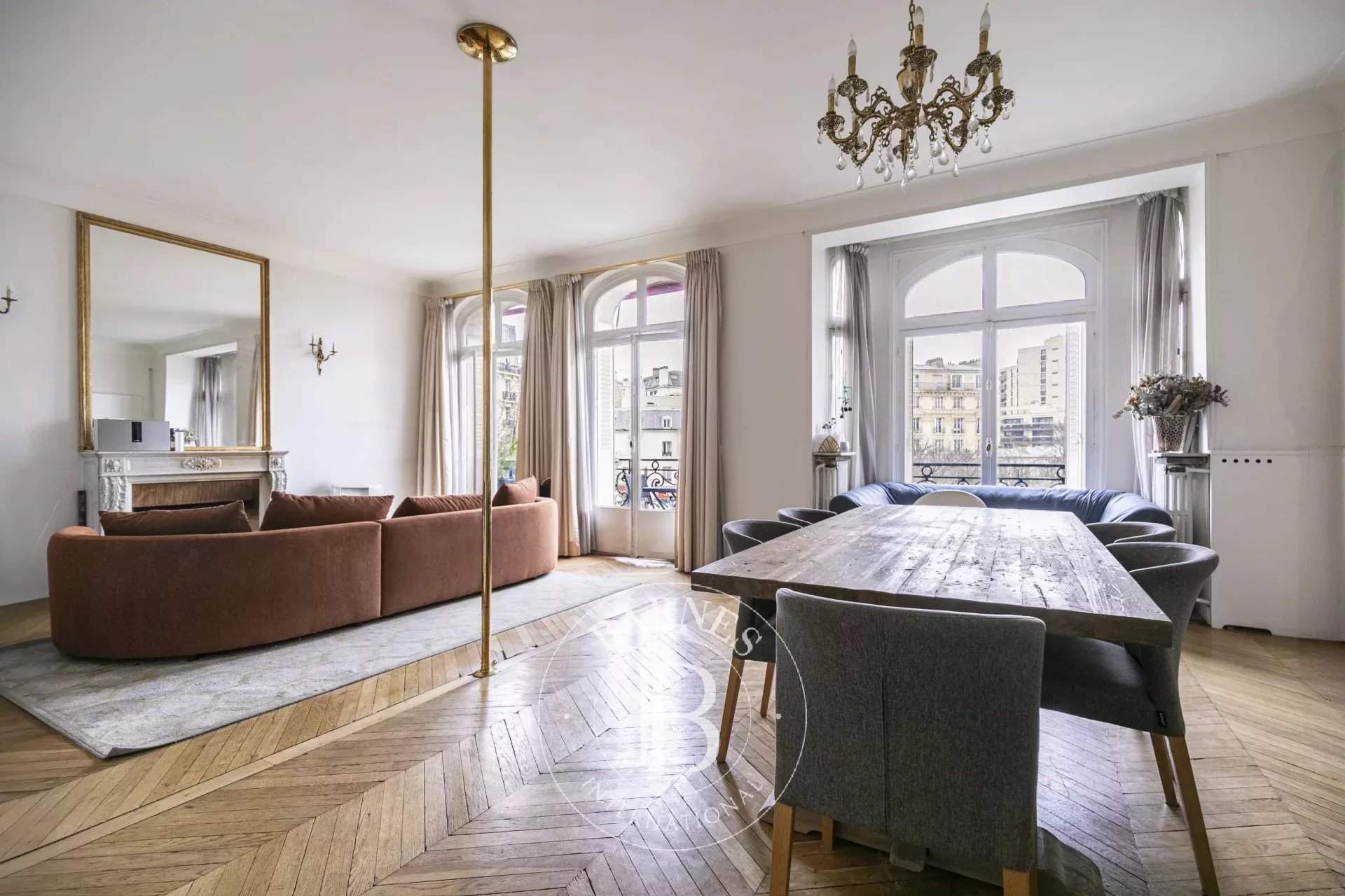 Paris  - Apartment 3 Bedrooms - picture 2