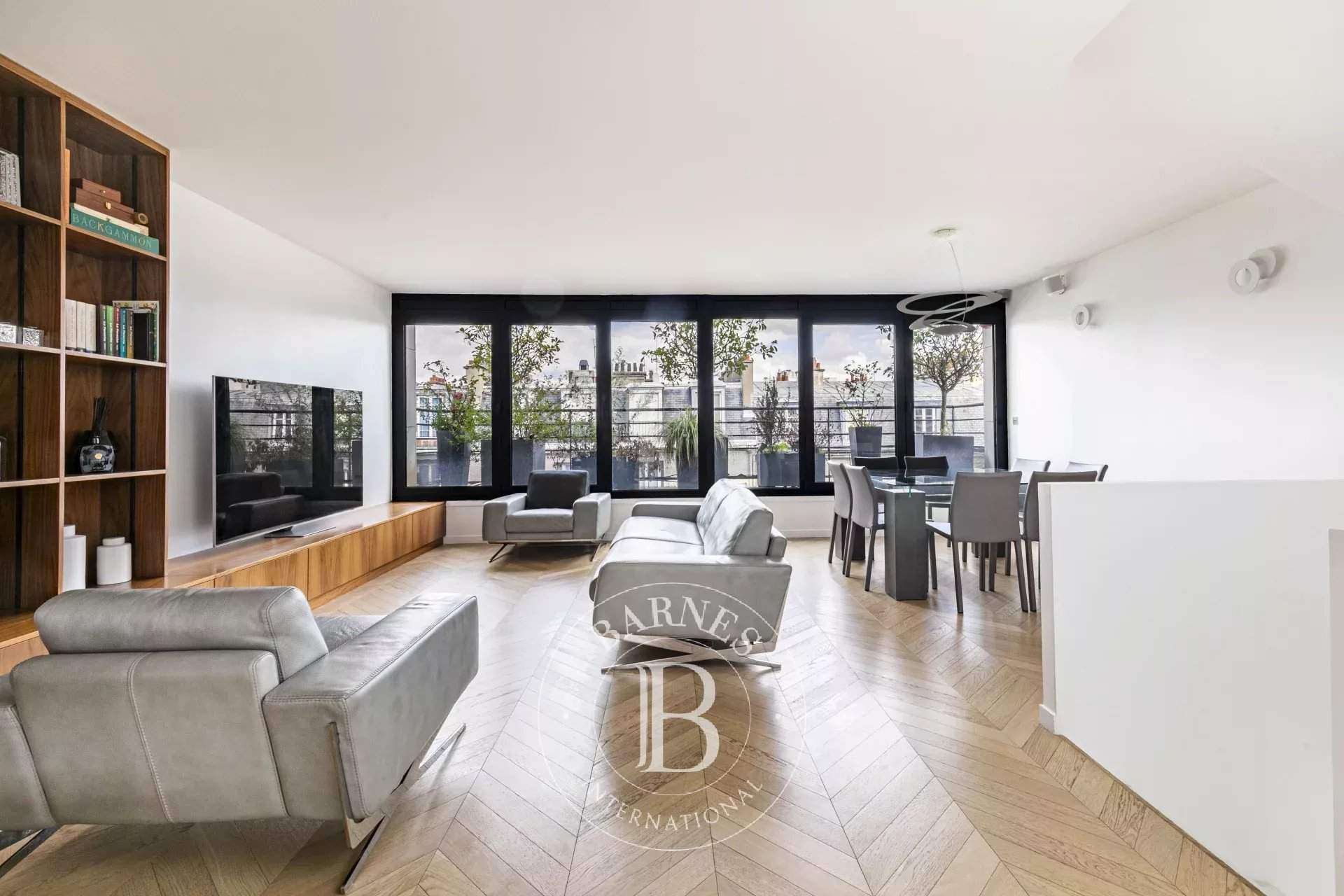 Paris  - Apartment 4 Bedrooms - picture 4