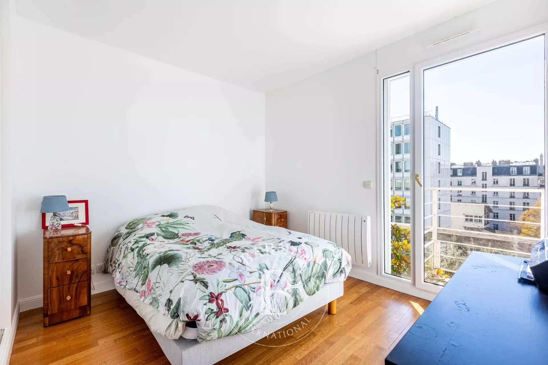 Paris  - Appartement 6 Pi&egrave;ces 4 Chambres - picture 10