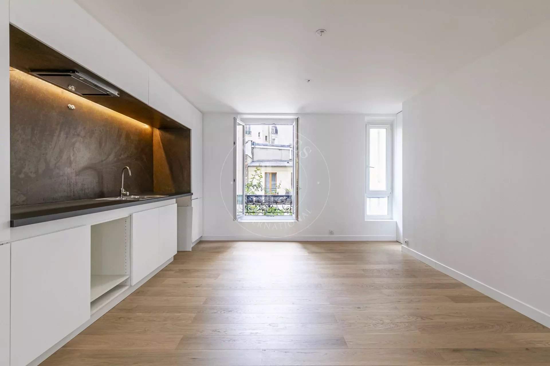Paris  - Appartement 4 Pièces 3 Chambres - picture 2