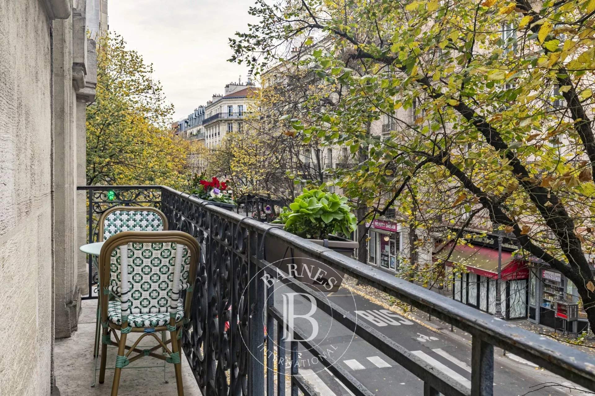 Paris  - Apartment 2 Bedrooms - picture 14