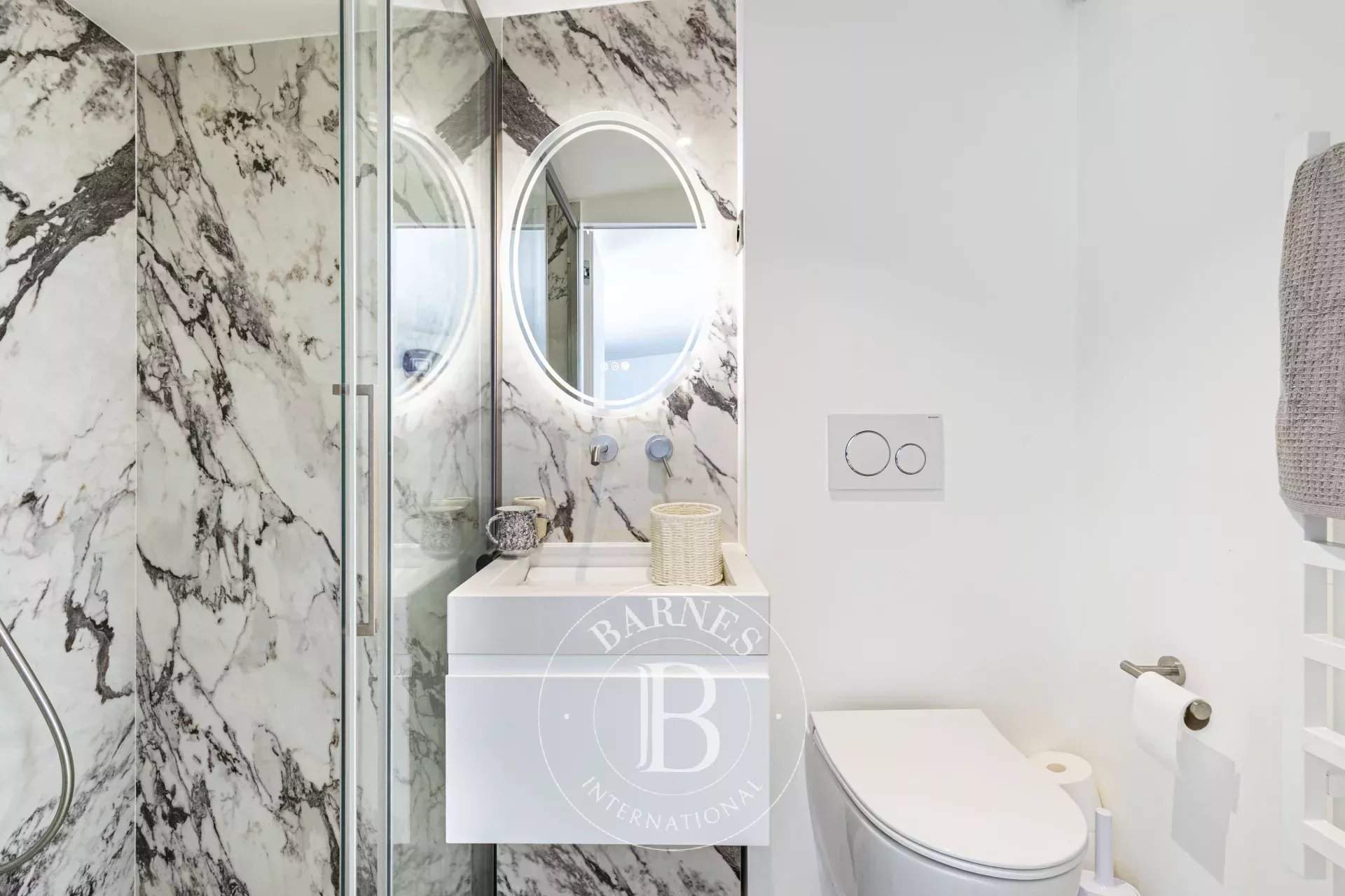 Paris  - Apartment 4 Bedrooms - picture 11