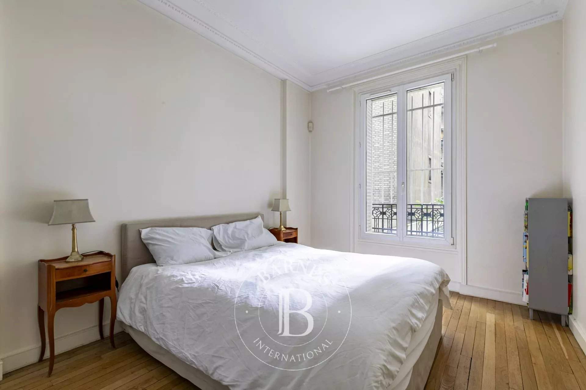 Paris  - Apartment 4 Bedrooms - picture 13