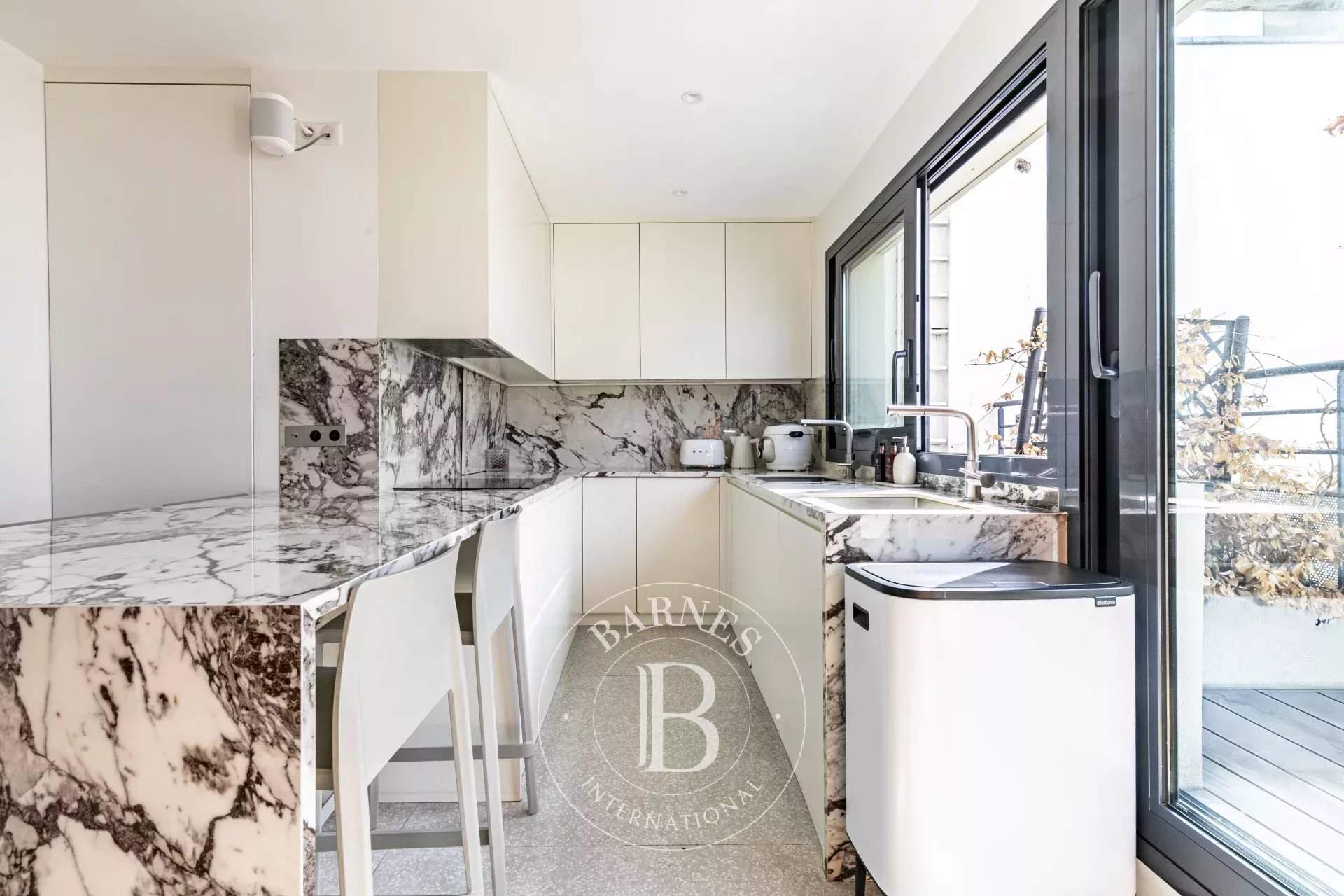 Paris  - Apartment 4 Bedrooms - picture 6