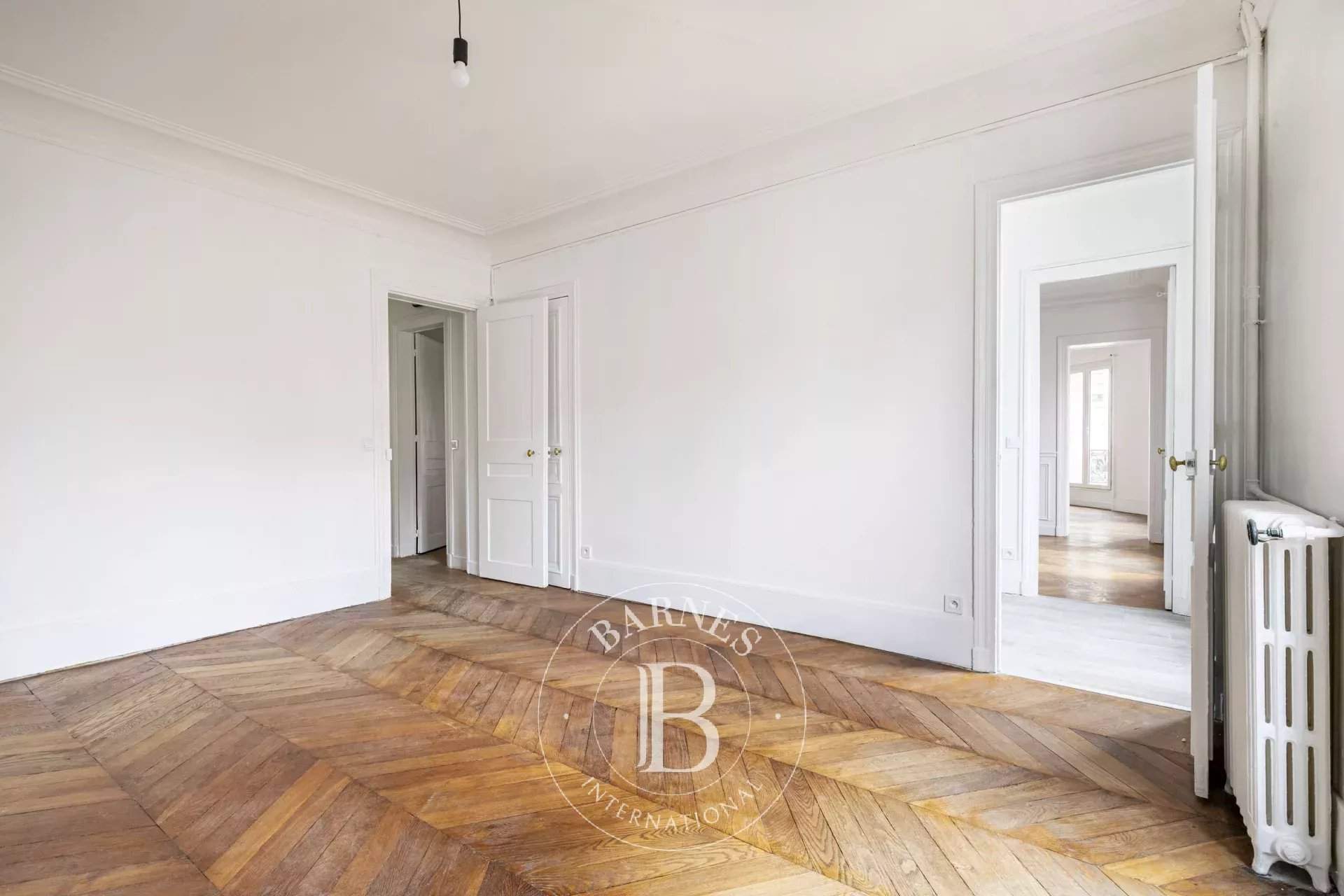 Paris  - Appartement 4 Pi&egrave;ces 3 Chambres - picture 9