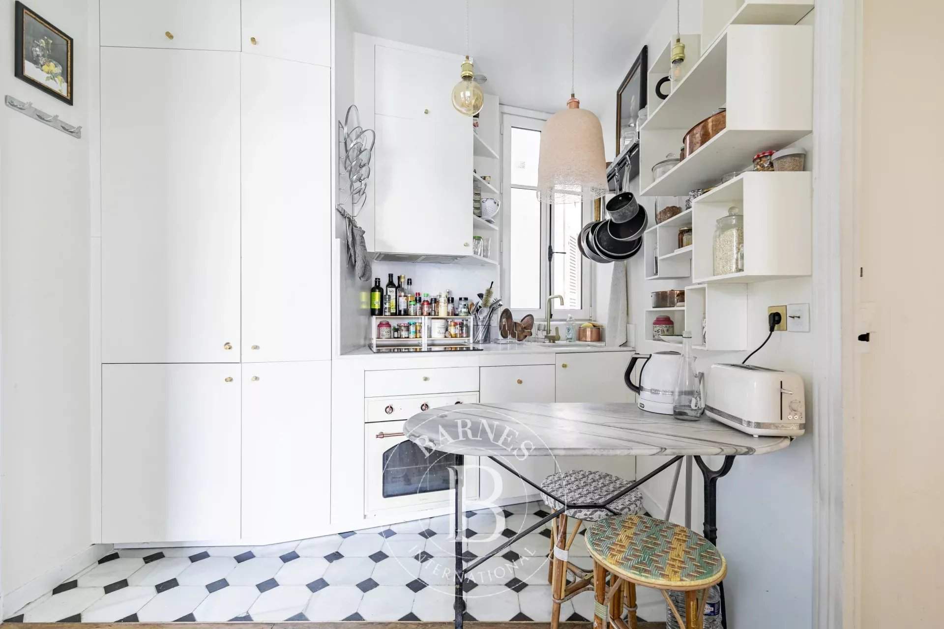 Paris  - Appartement 4 Pi&egrave;ces 2 Chambres - picture 9