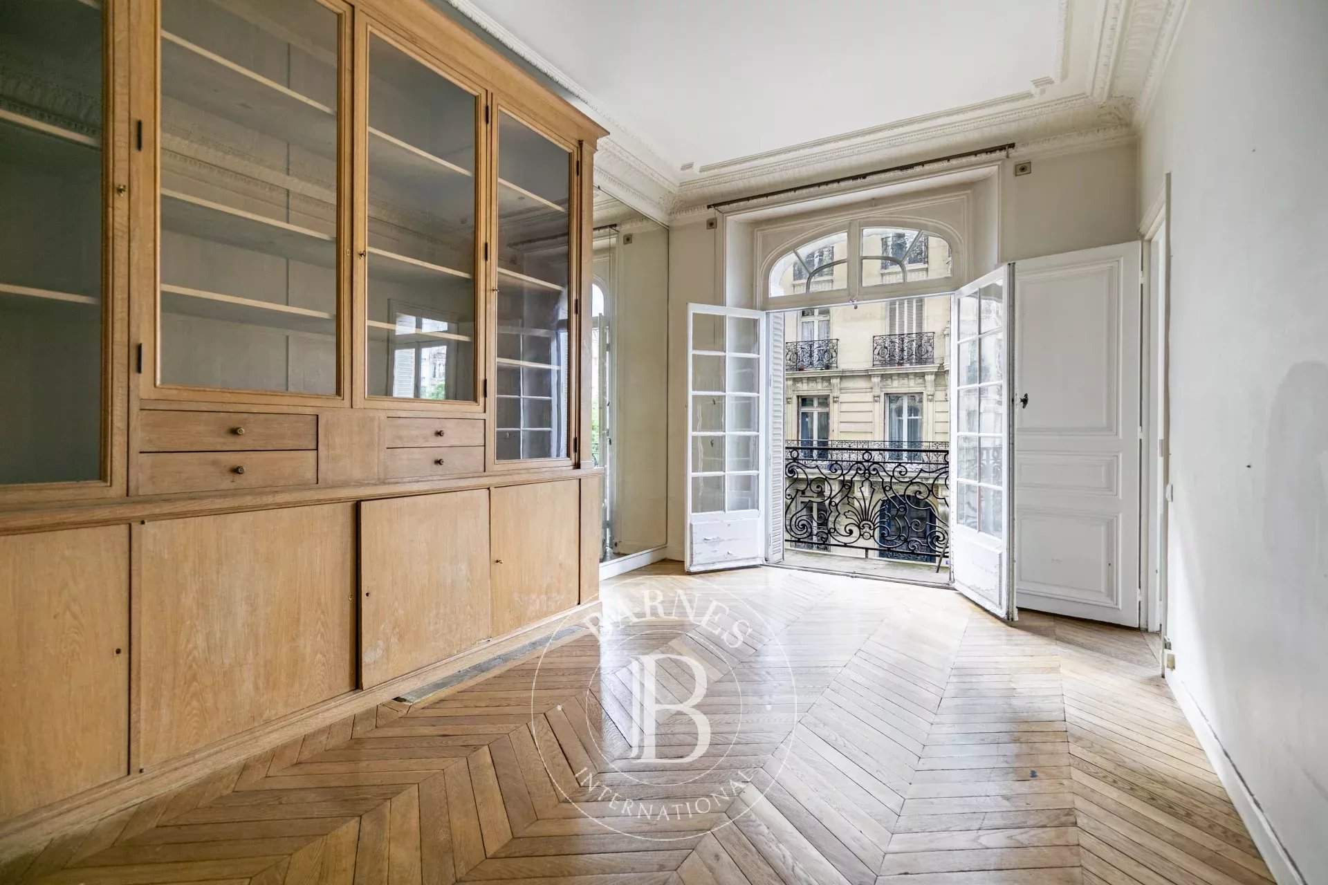 Paris  - Apartment 3 Bedrooms - picture 11