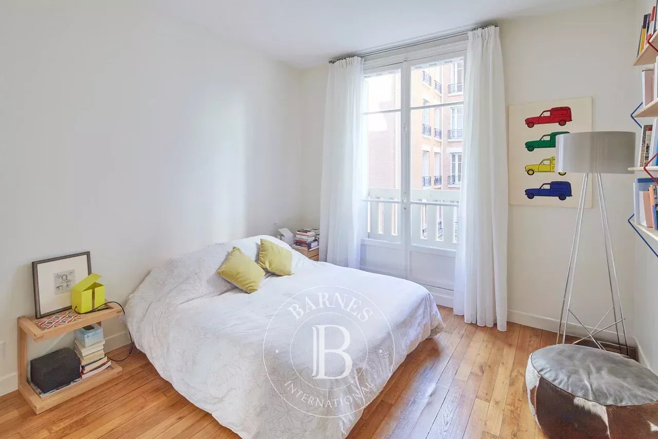 Paris  - Appartement 5 Pi&egrave;ces 3 Chambres - picture 6