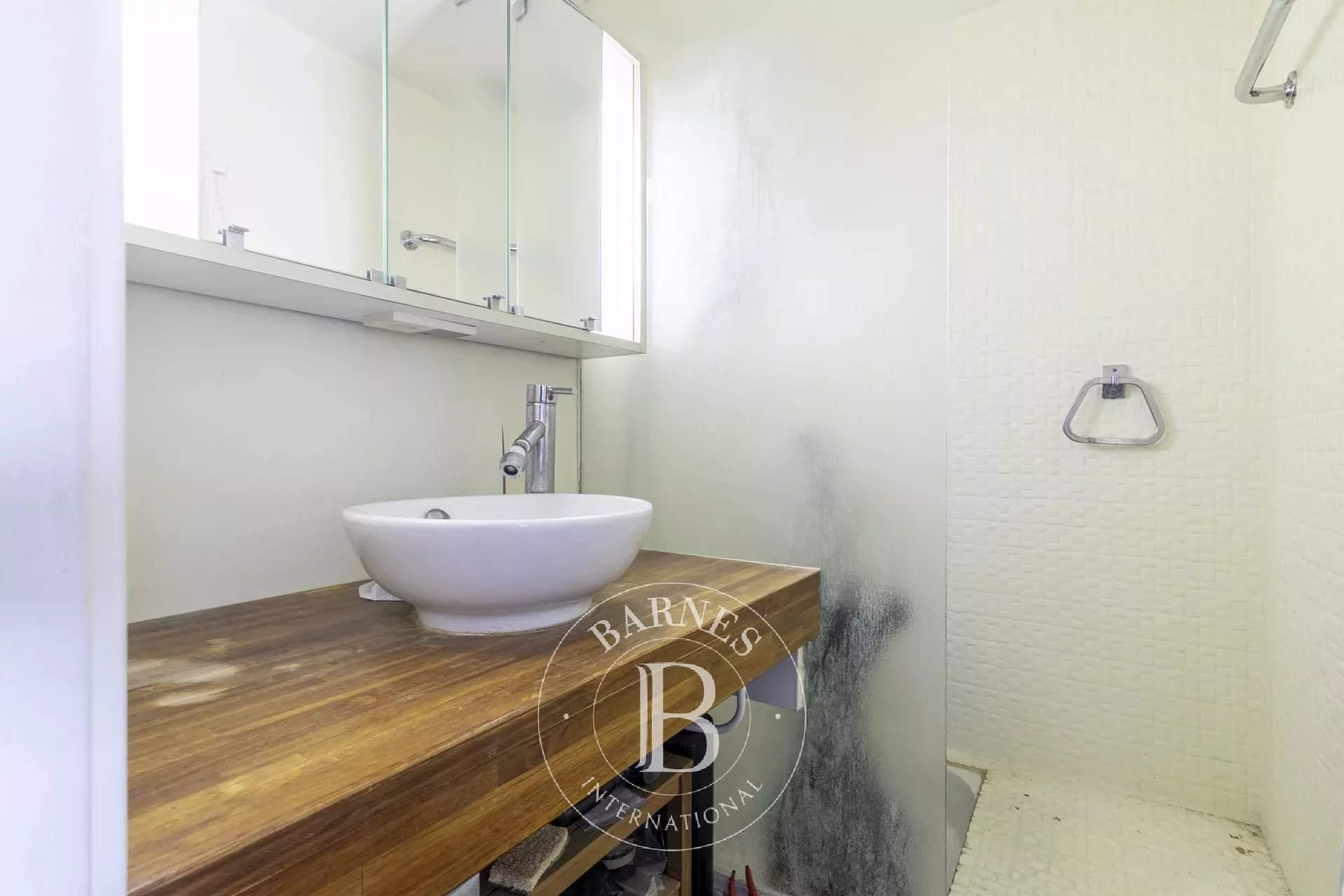 Paris  - Apartment 3 Bedrooms - picture 10