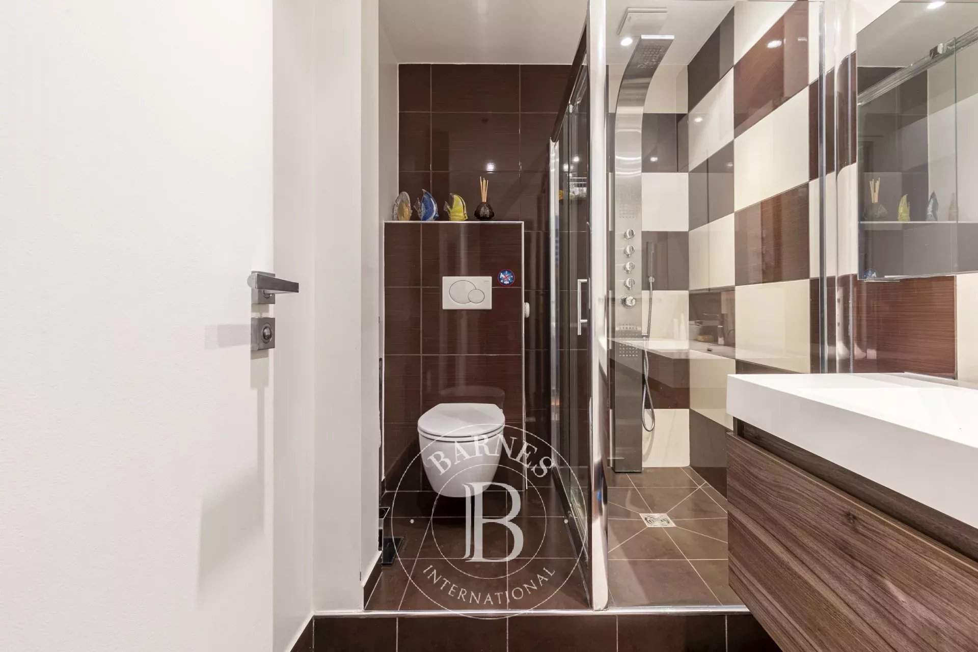 Paris  - Appartement 5 Pi&egrave;ces 4 Chambres - picture 9