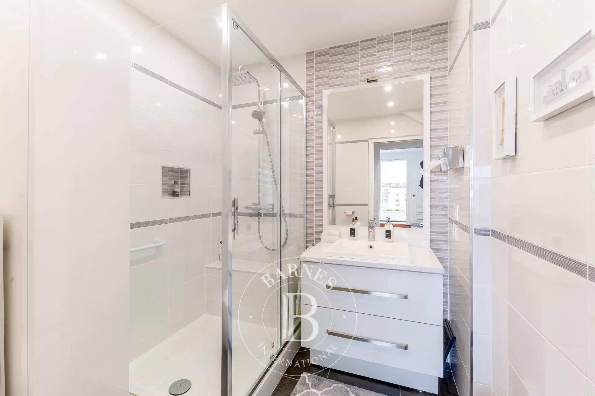 Paris  - Appartement 4 Pièces 2 Chambres - picture 16