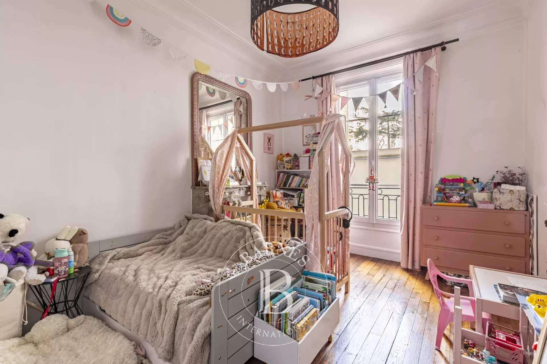 Paris  - Appartement 3 Pi&egrave;ces 2 Chambres - picture 8