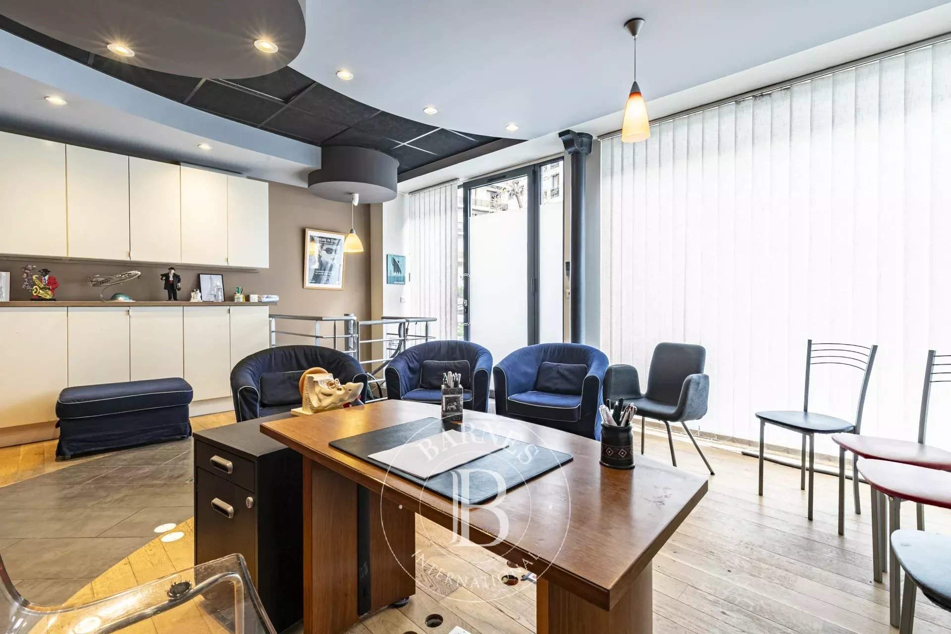 Paris  - Apartment  - picture 3